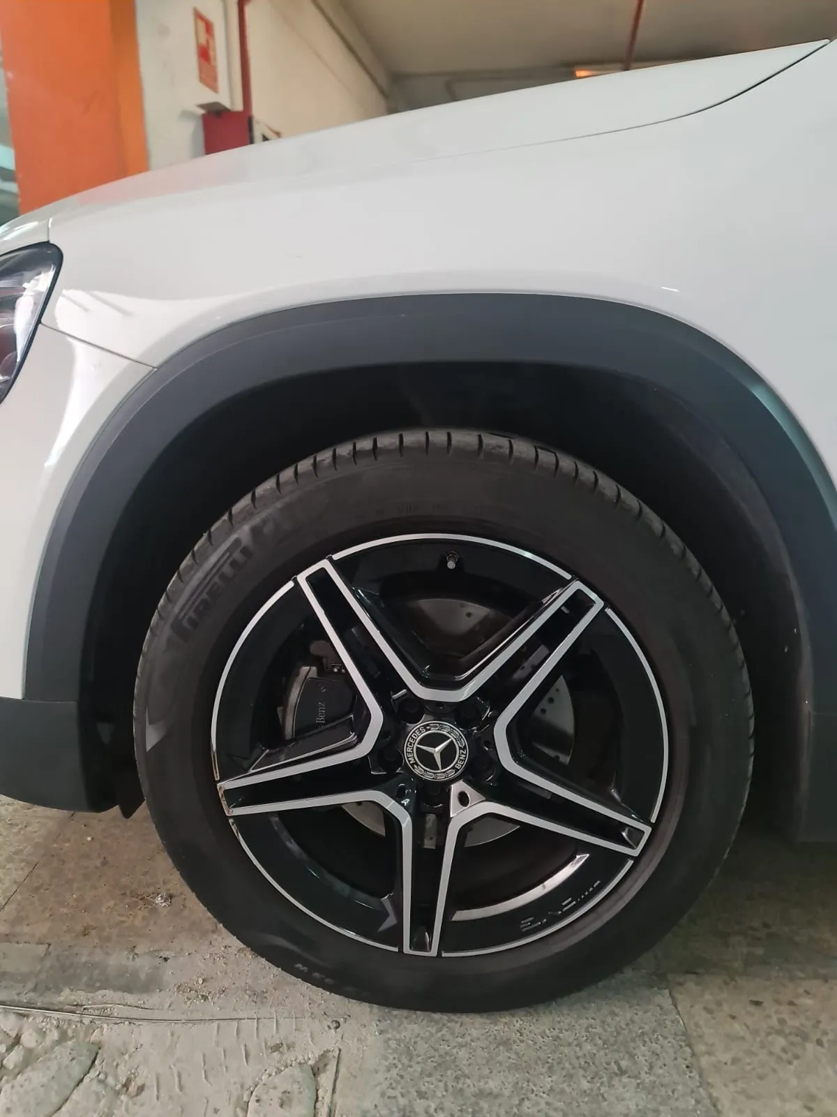 Mercedes-Benz GLB 200 - foto 7