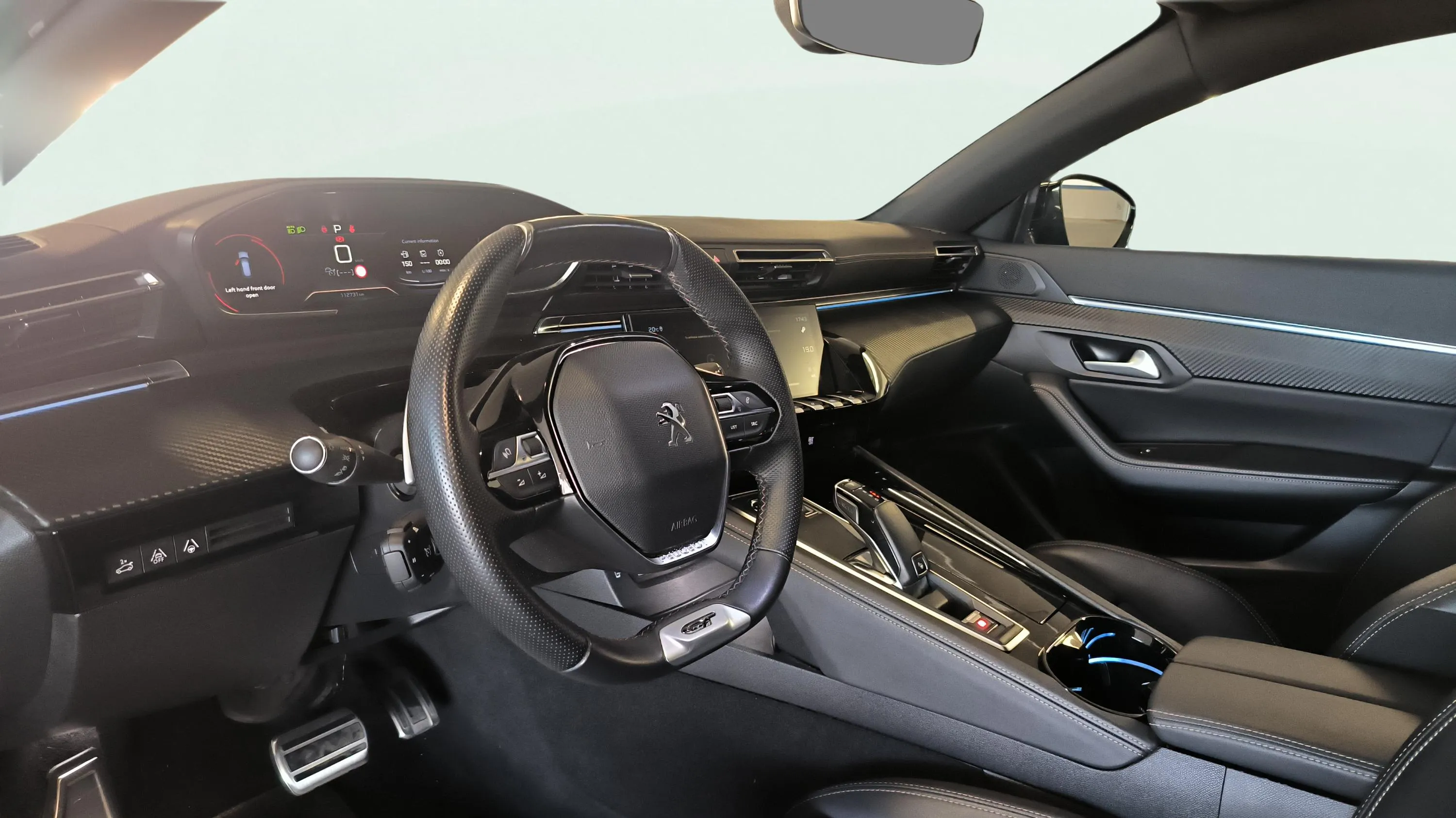 Peugeot 508 SW GT BlueHDi 130 EAT8 - foto 9