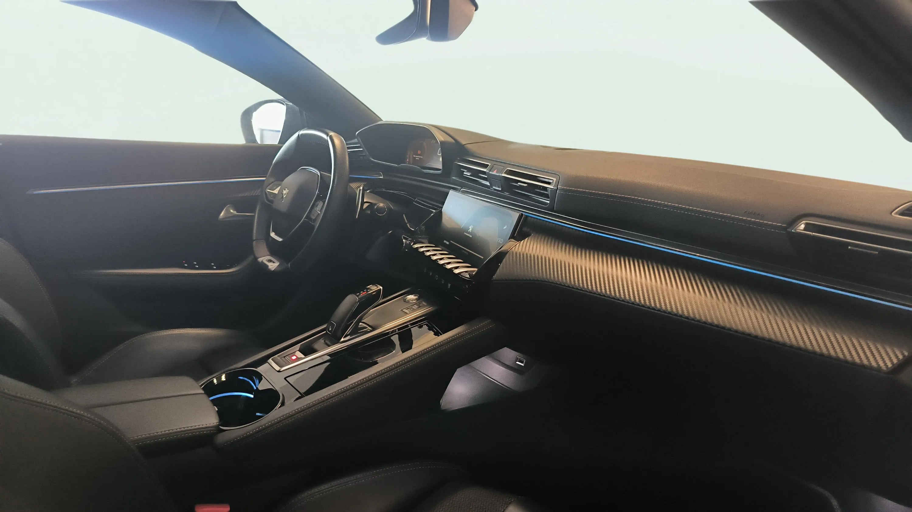 Peugeot 508 SW GT BlueHDi 130 EAT8 - foto 16