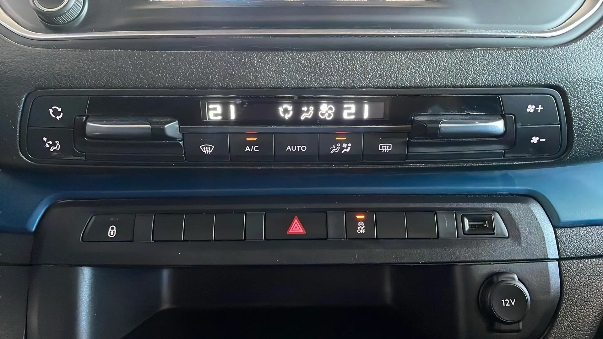 Peugeot Traveller Active BlueHDi Long - foto 20