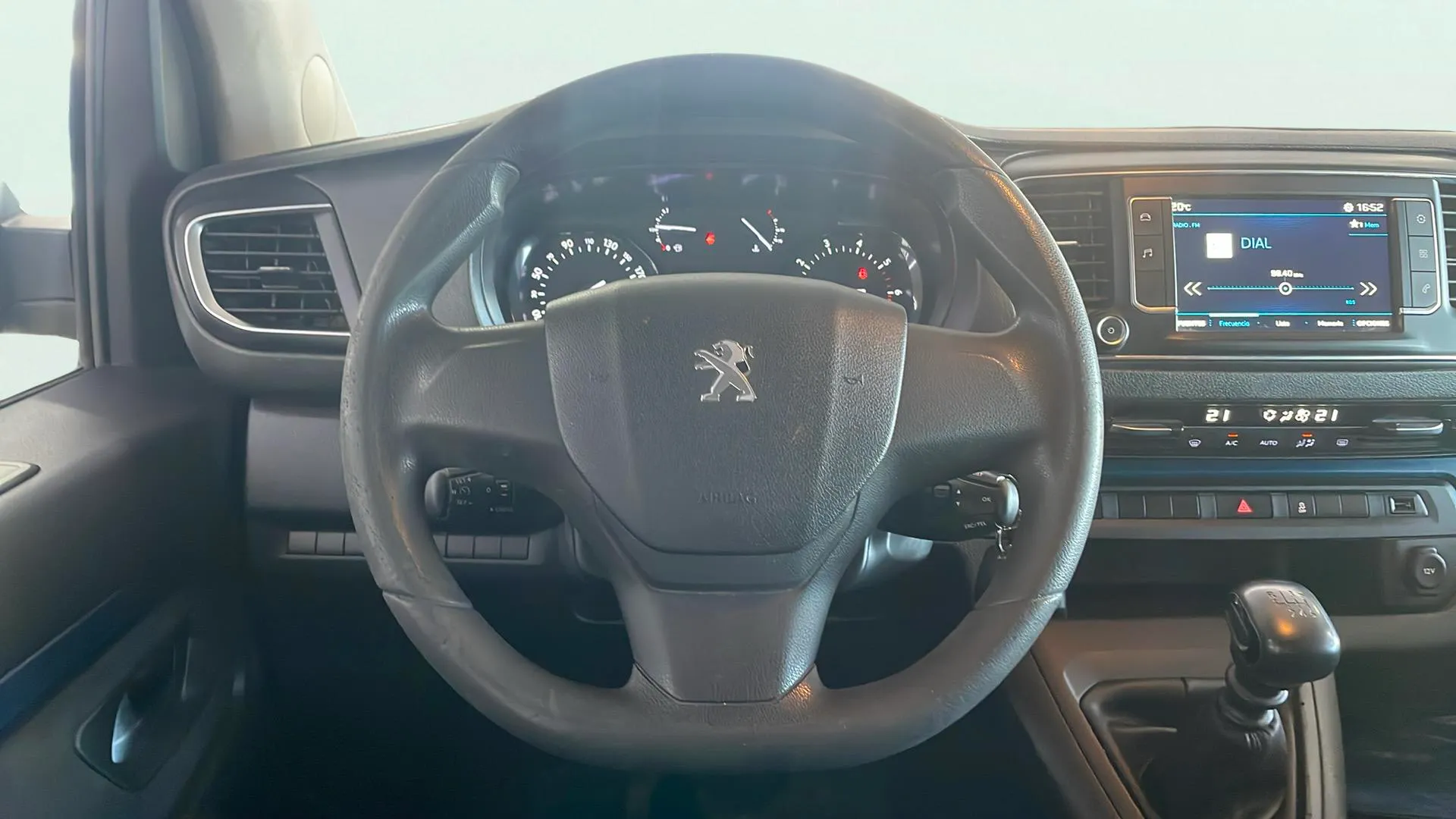 Peugeot Traveller Active BlueHDi Long - foto 8