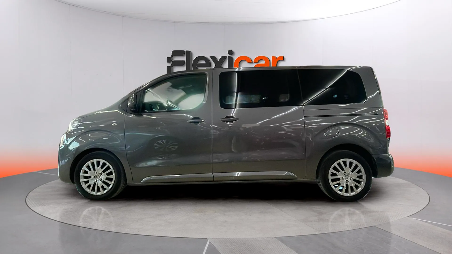 Peugeot Traveller Active BlueHDi Long - foto 5
