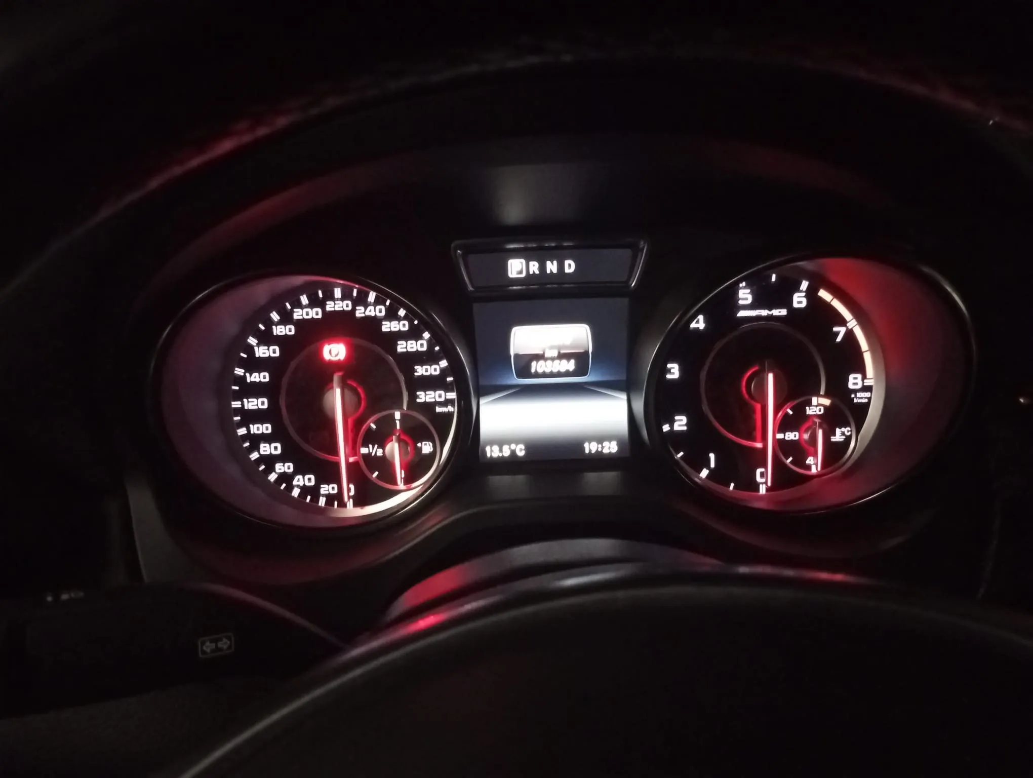 Mercedes-Benz CLA 45 AMG 4M Aut. - foto 28