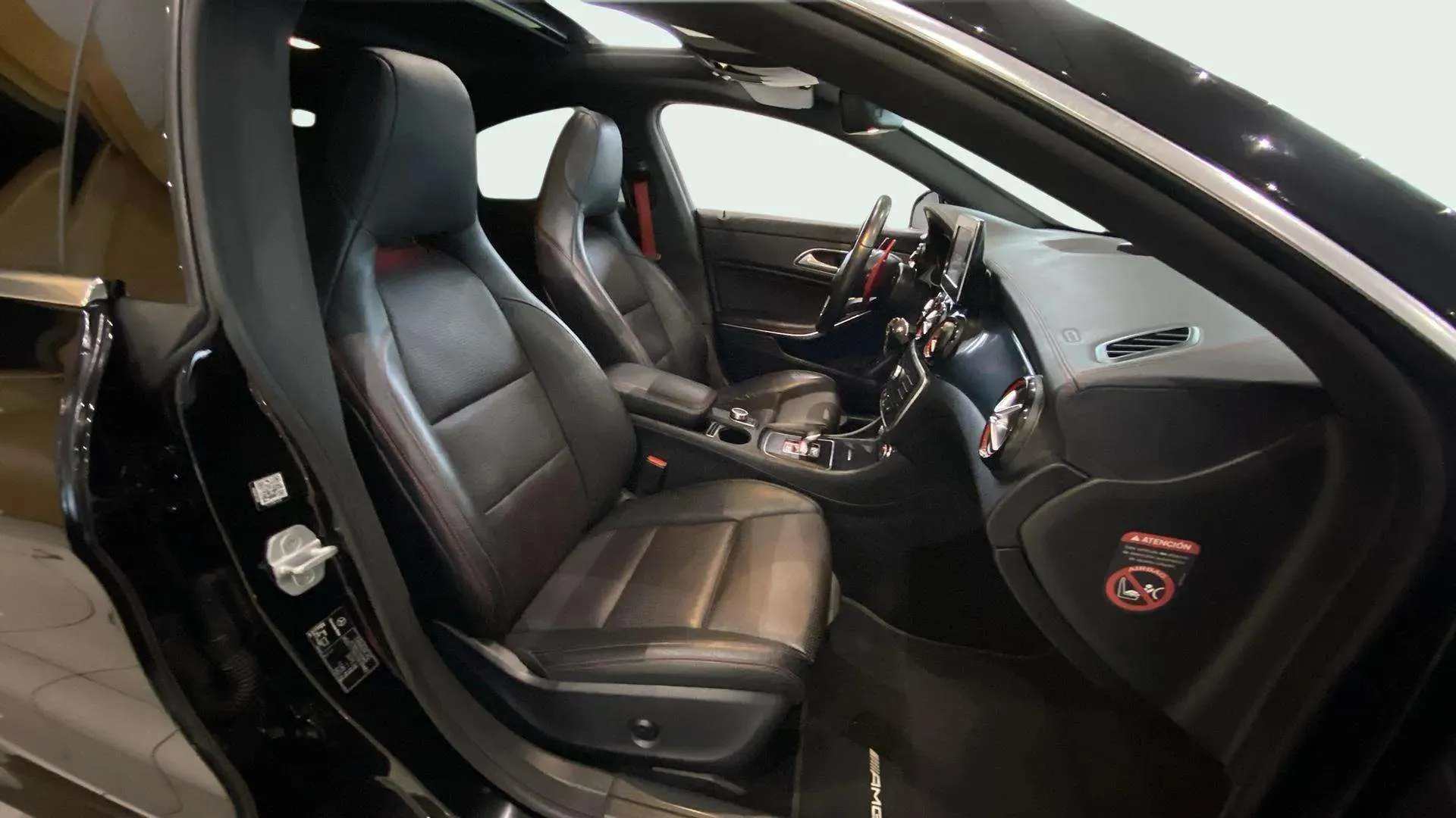 Mercedes-Benz CLA 45 AMG 4M Aut. - foto 15