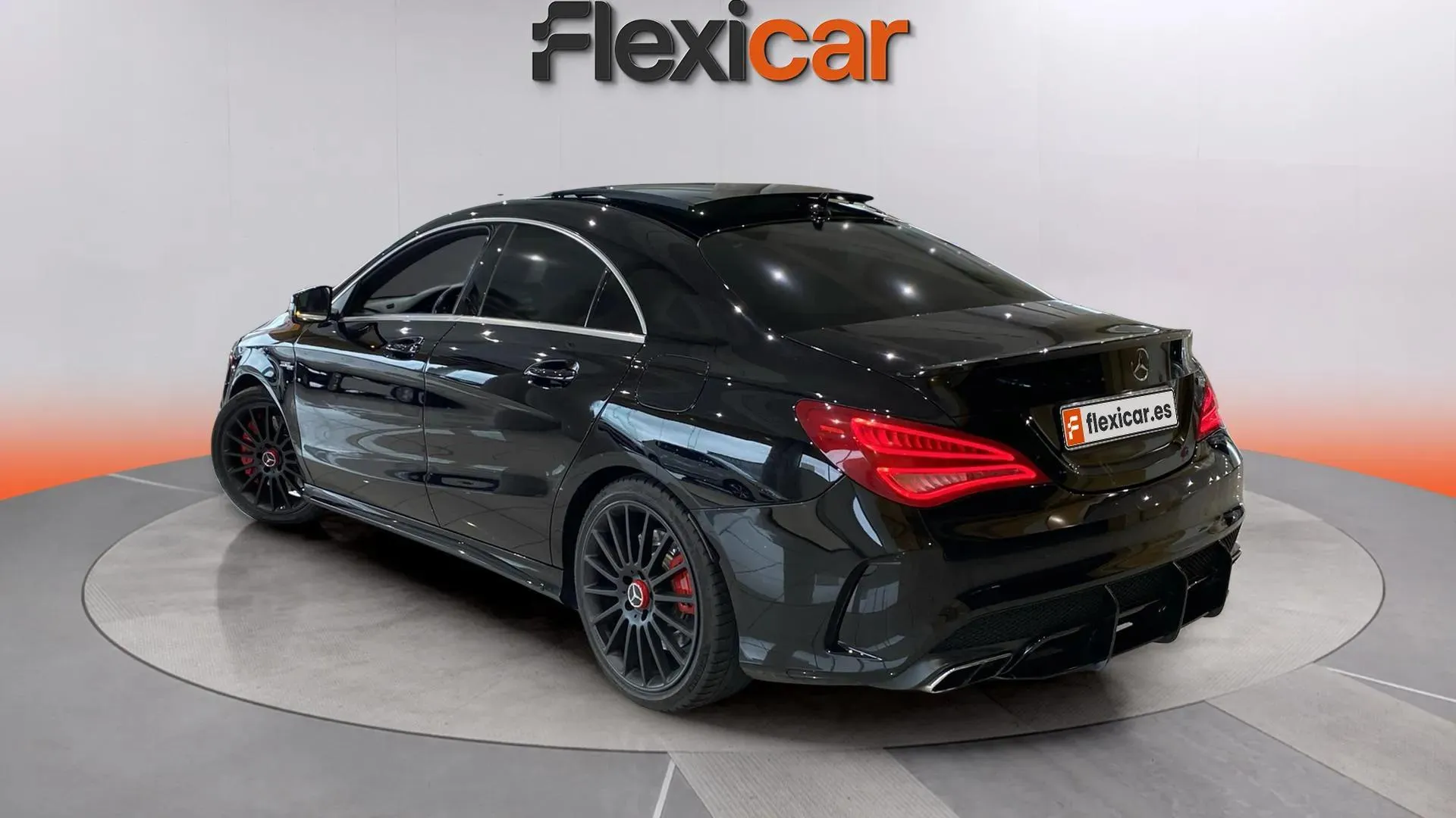 Mercedes-Benz CLA 45 AMG 4M Aut. - foto 5