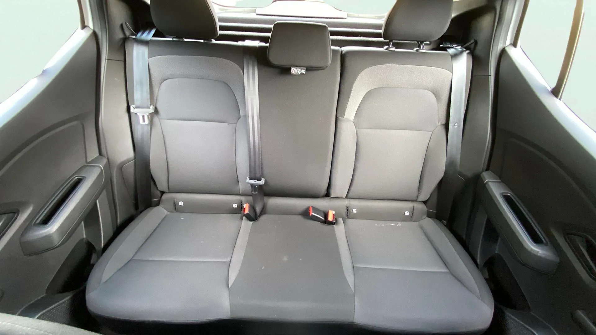 Dacia Sandero Comfort TCe SS - foto 15