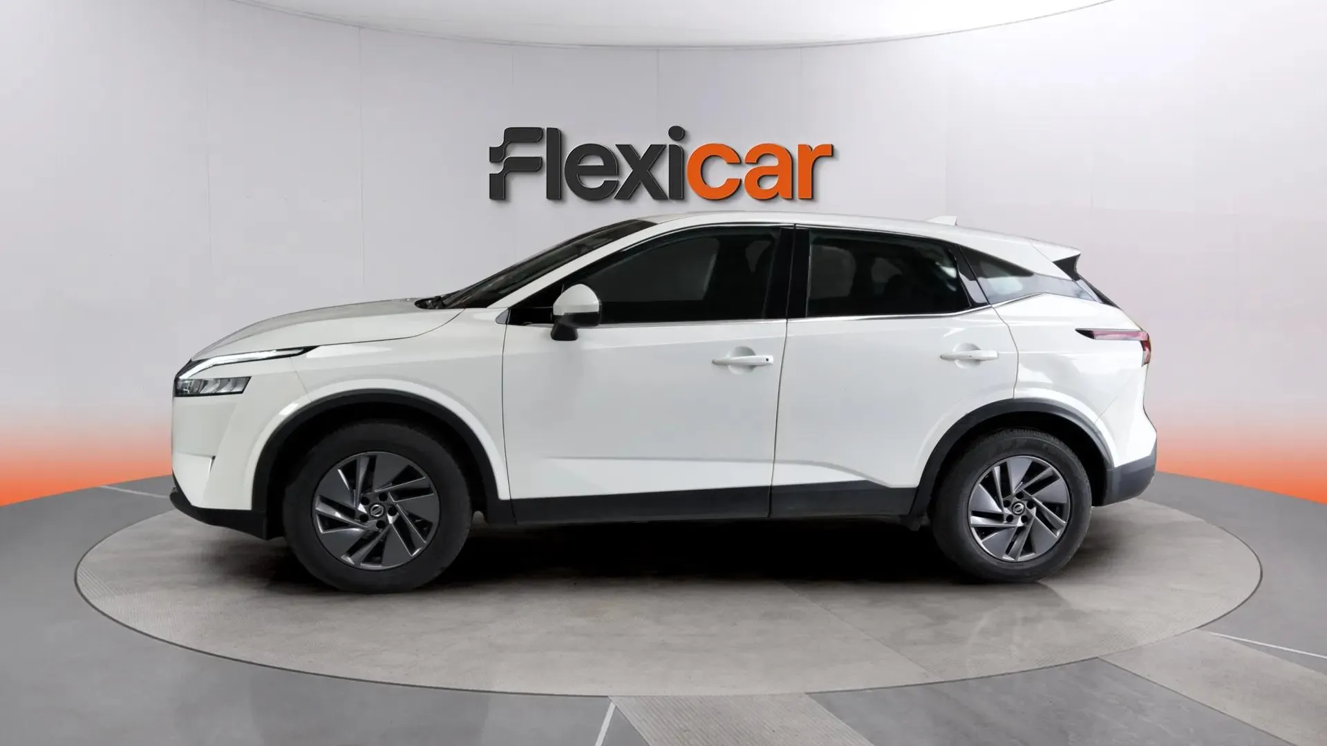 Nissan Qashqai DIG-T mHEV 4x2 Acenta - foto 9