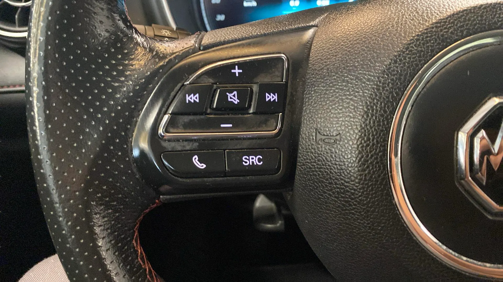 MG HS 1.5 Turbo GDI Comfort - foto 25