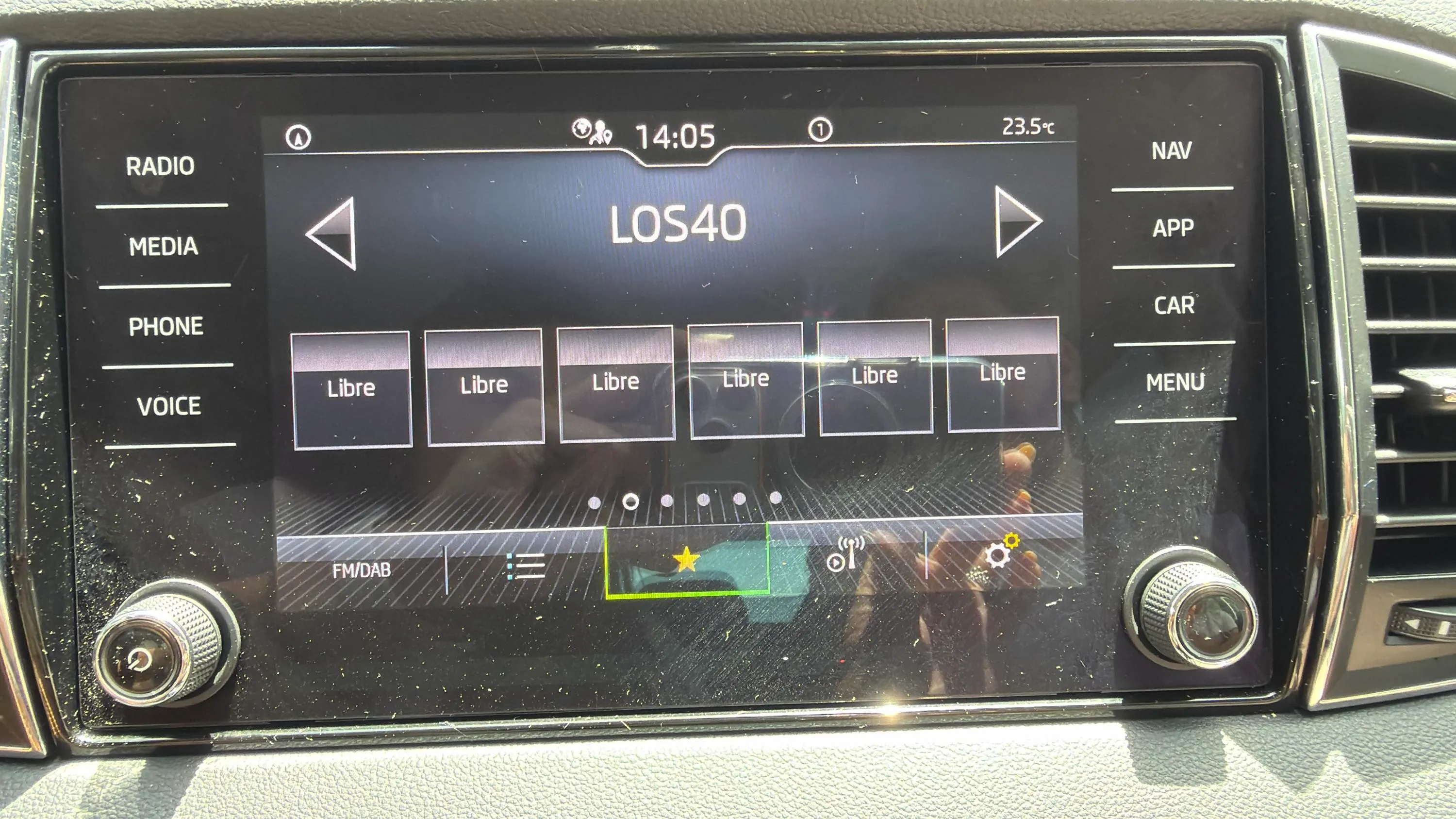 Škoda Karoq 2.0 TDI DSG 4x4 Ambition - foto 21