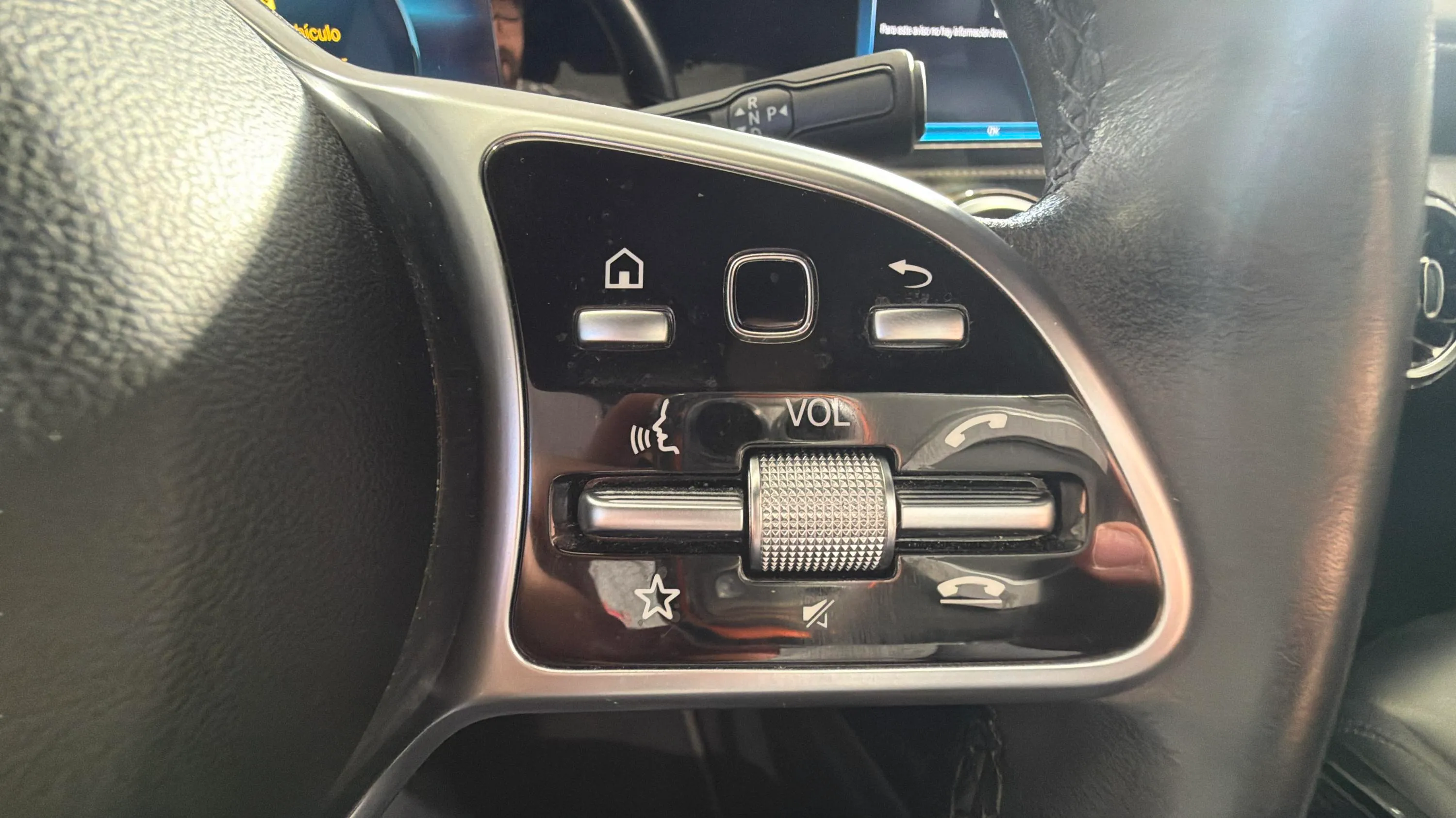 Mercedes-Benz CLA 200 D DCT - foto 20