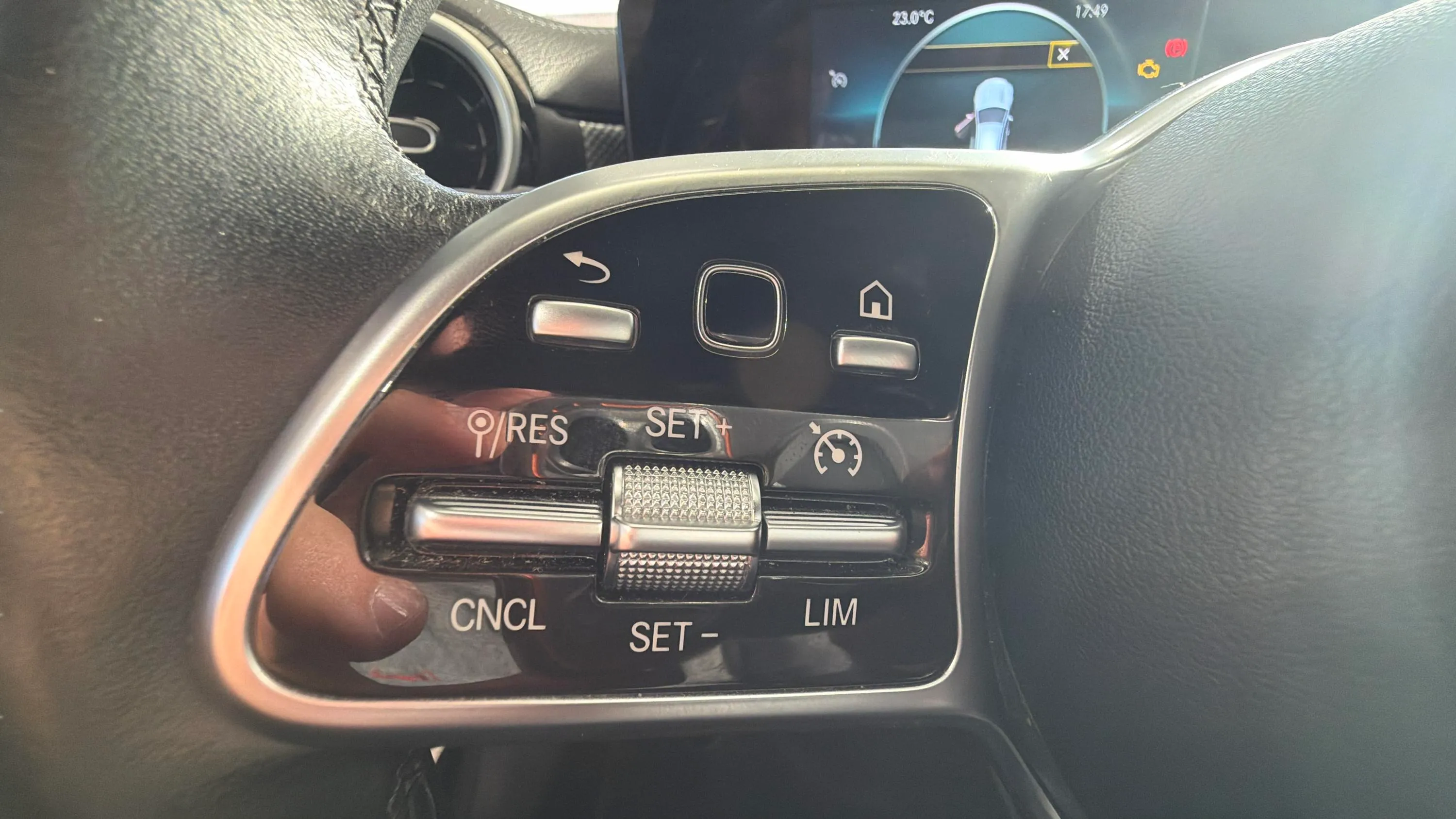 Mercedes-Benz CLA 200 D DCT - foto 19