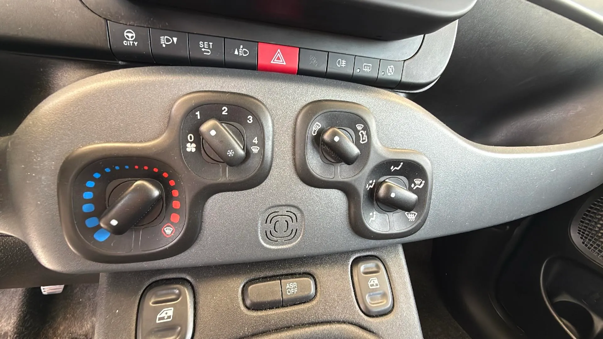 Fiat Panda City Cross 1.0 Gse - foto 18