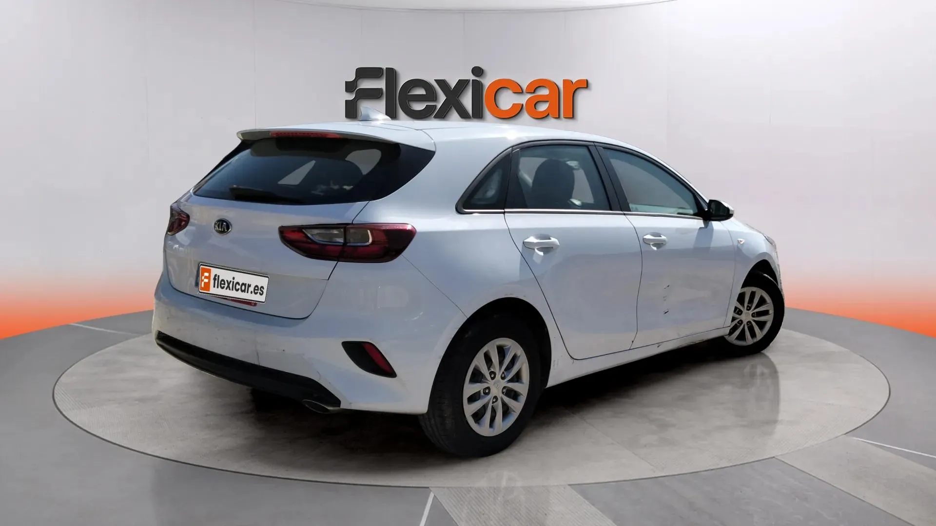 Kia Ceed 1.0 T-GDi Concept (DAB) - foto 6