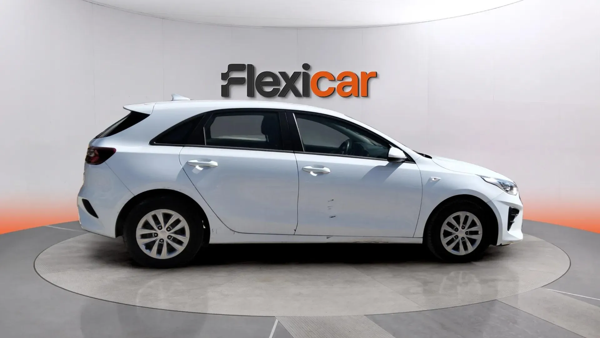 Kia Ceed 1.0 T-GDi Concept (DAB) - foto 7