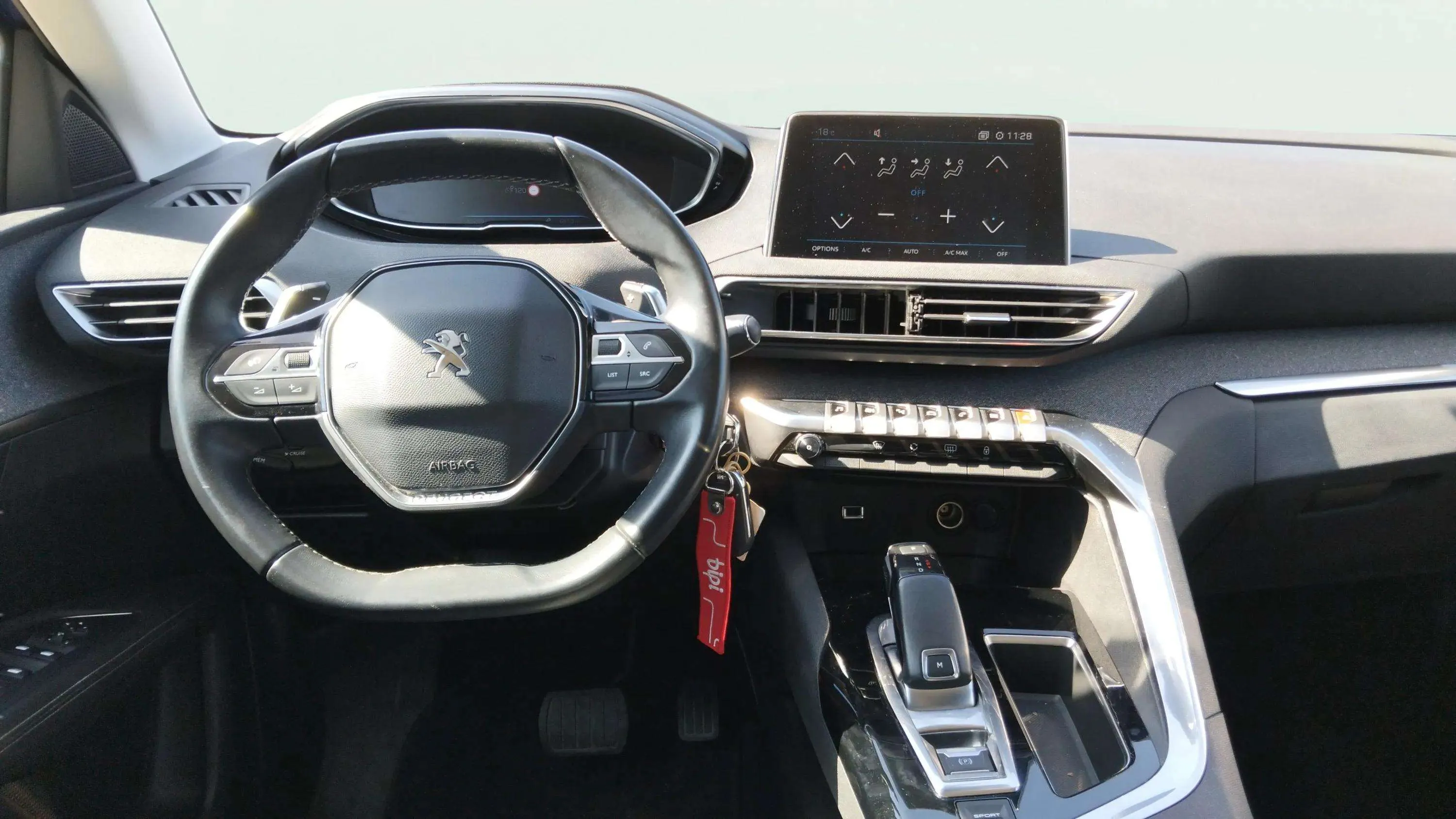 Peugeot 3008 1.5 BlueHDi Allure EAT8 - foto 11