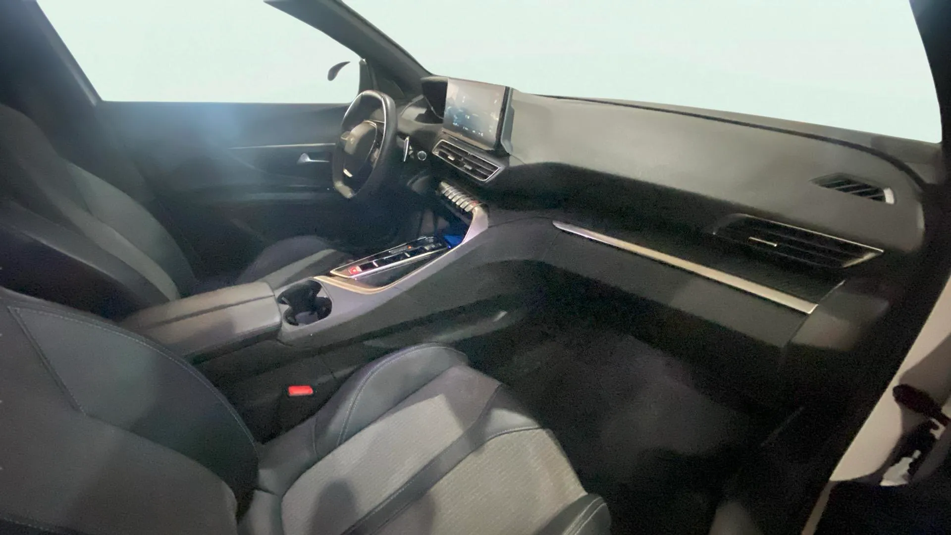 Peugeot 5008 1.2 Allure eDCS6 - foto 19
