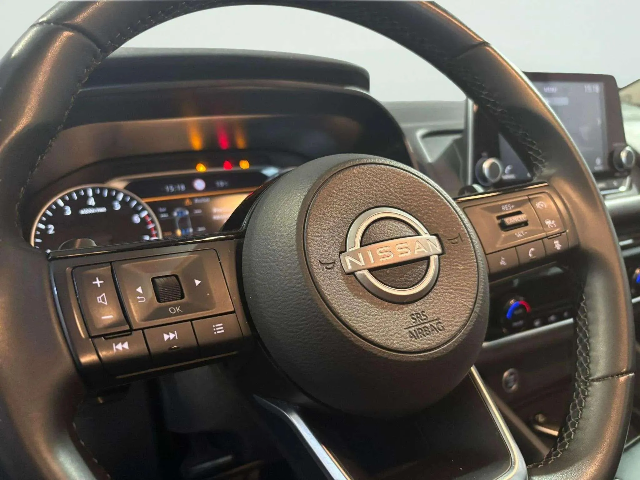 Nissan Qashqai DIG-T mHEV CVT Acenta - foto 8