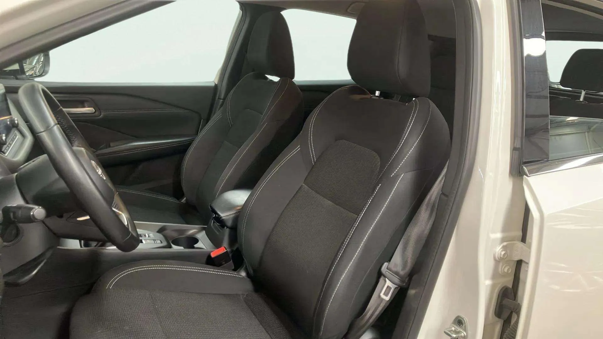 Nissan Qashqai DIG-T mHEV 4x2 Acenta - foto 9