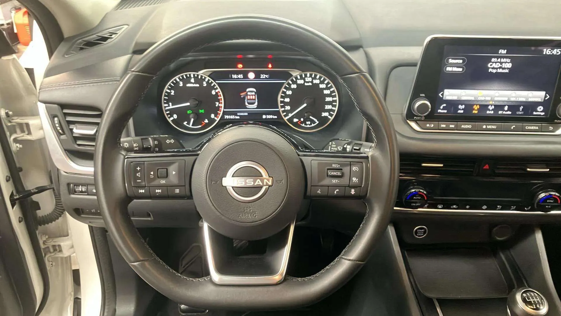 Nissan Qashqai DIG-T mHEV 4x2 Acenta - foto 7