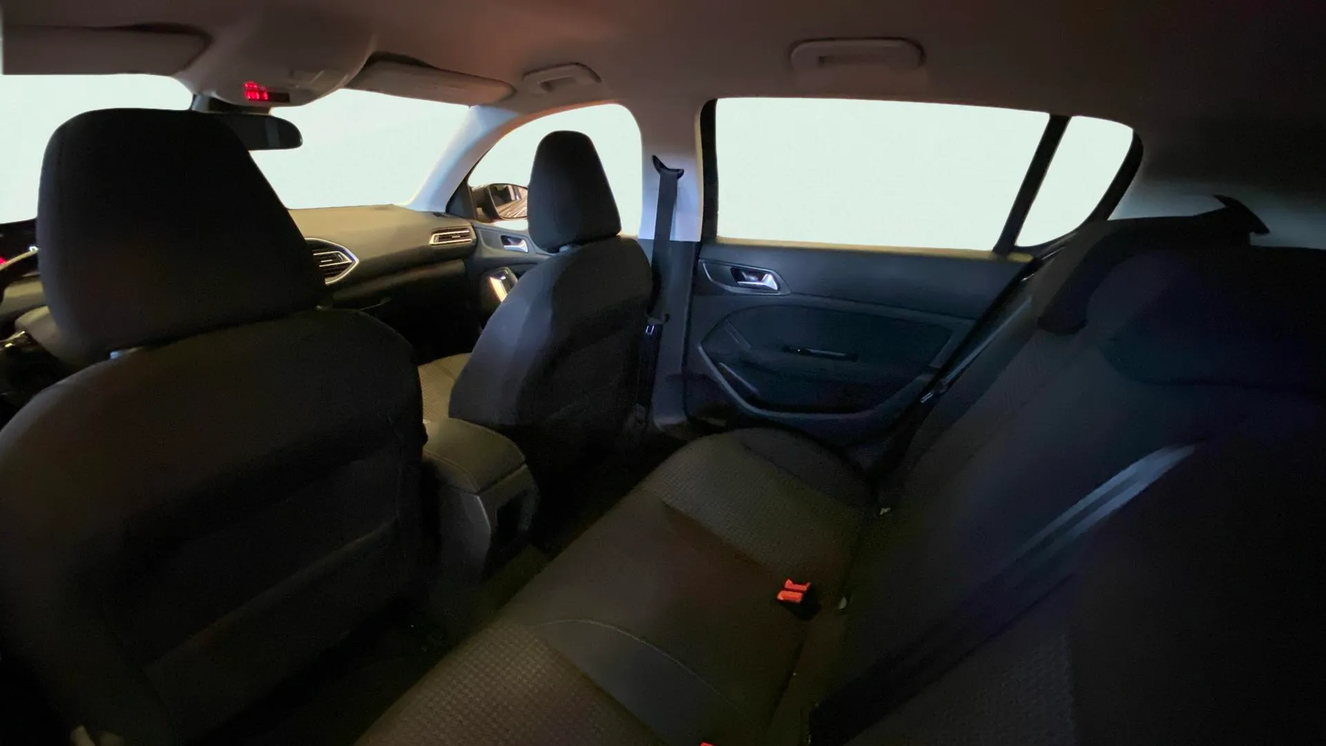Peugeot 308 Style PureTech 130 - foto 13