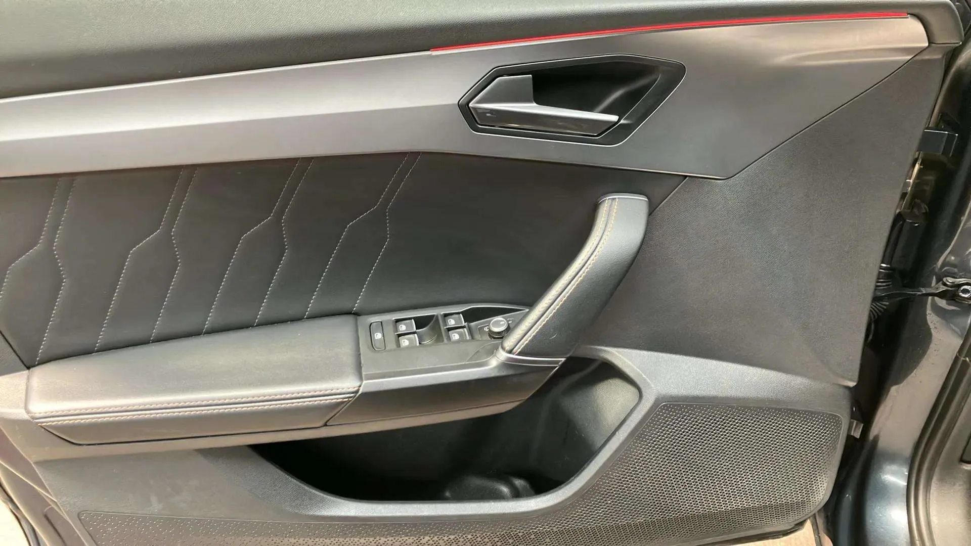 Cupra Formentor 1.5 TSI DSG - foto 11