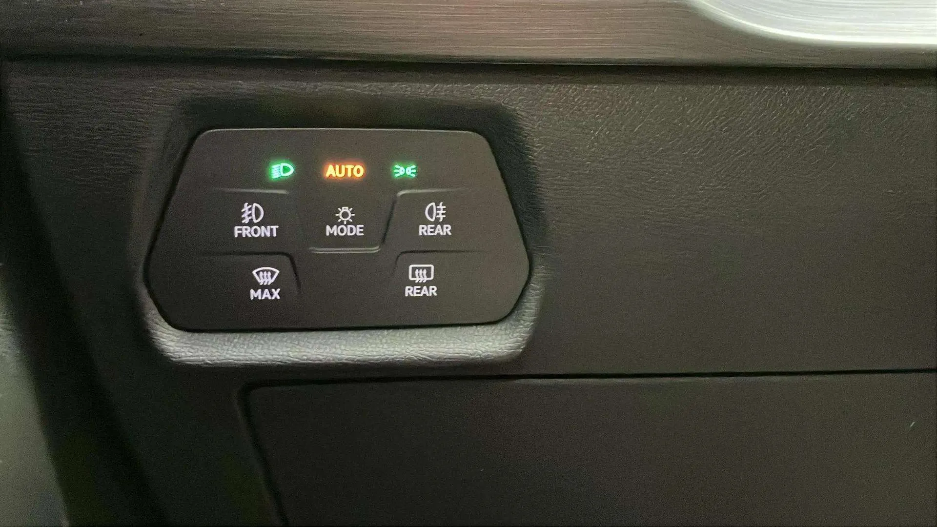 Cupra Formentor 1.5 TSI DSG - foto 15