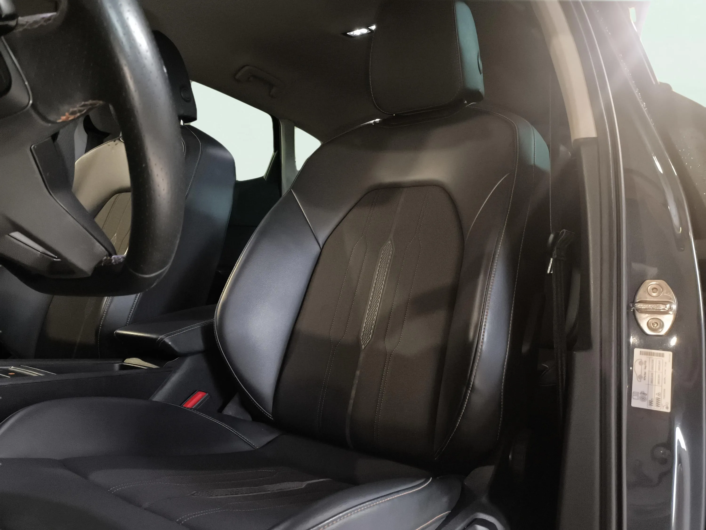Cupra Formentor 1.5 TSI DSG - foto 18