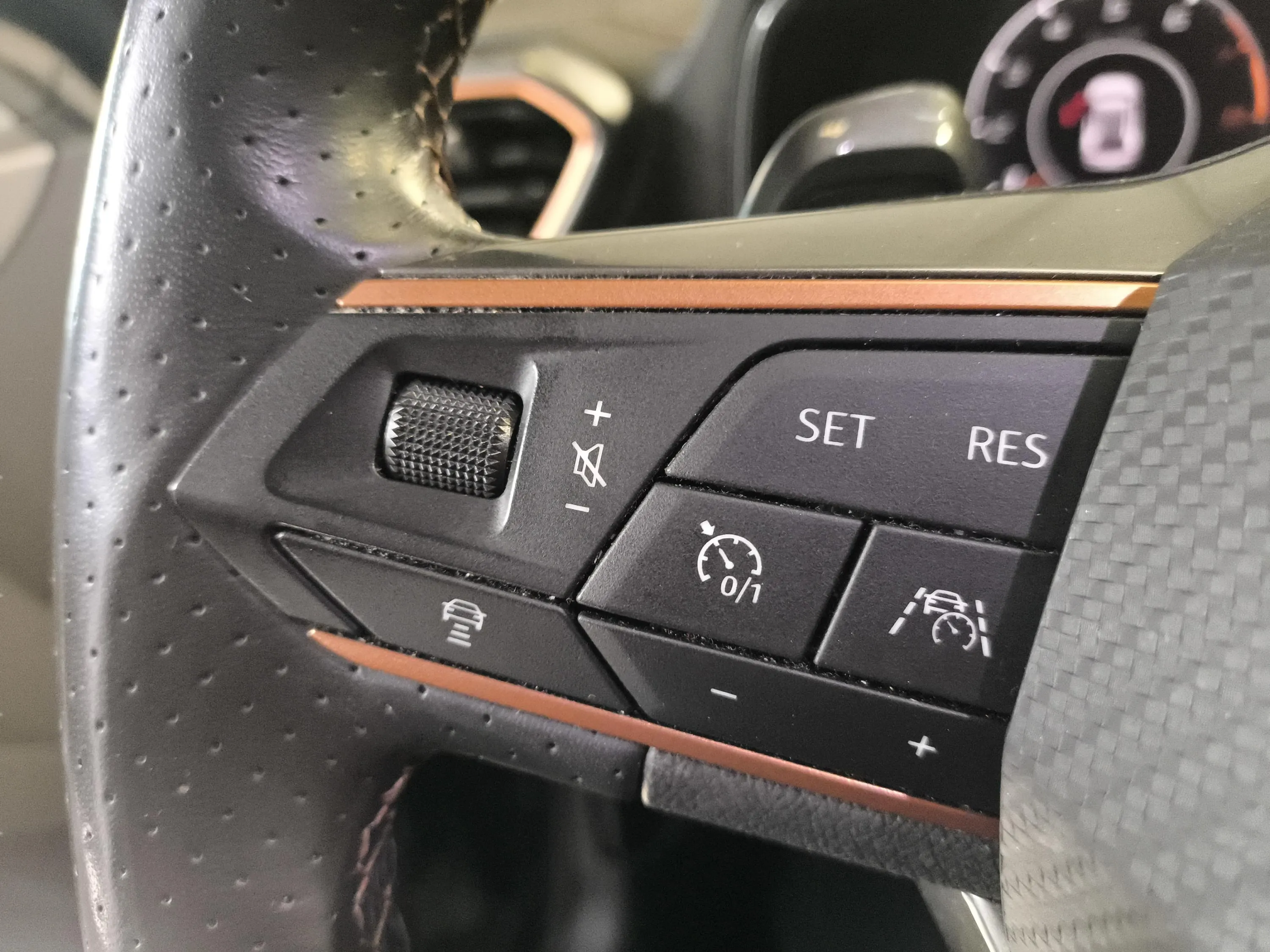 Cupra Formentor 1.5 TSI DSG - foto 25