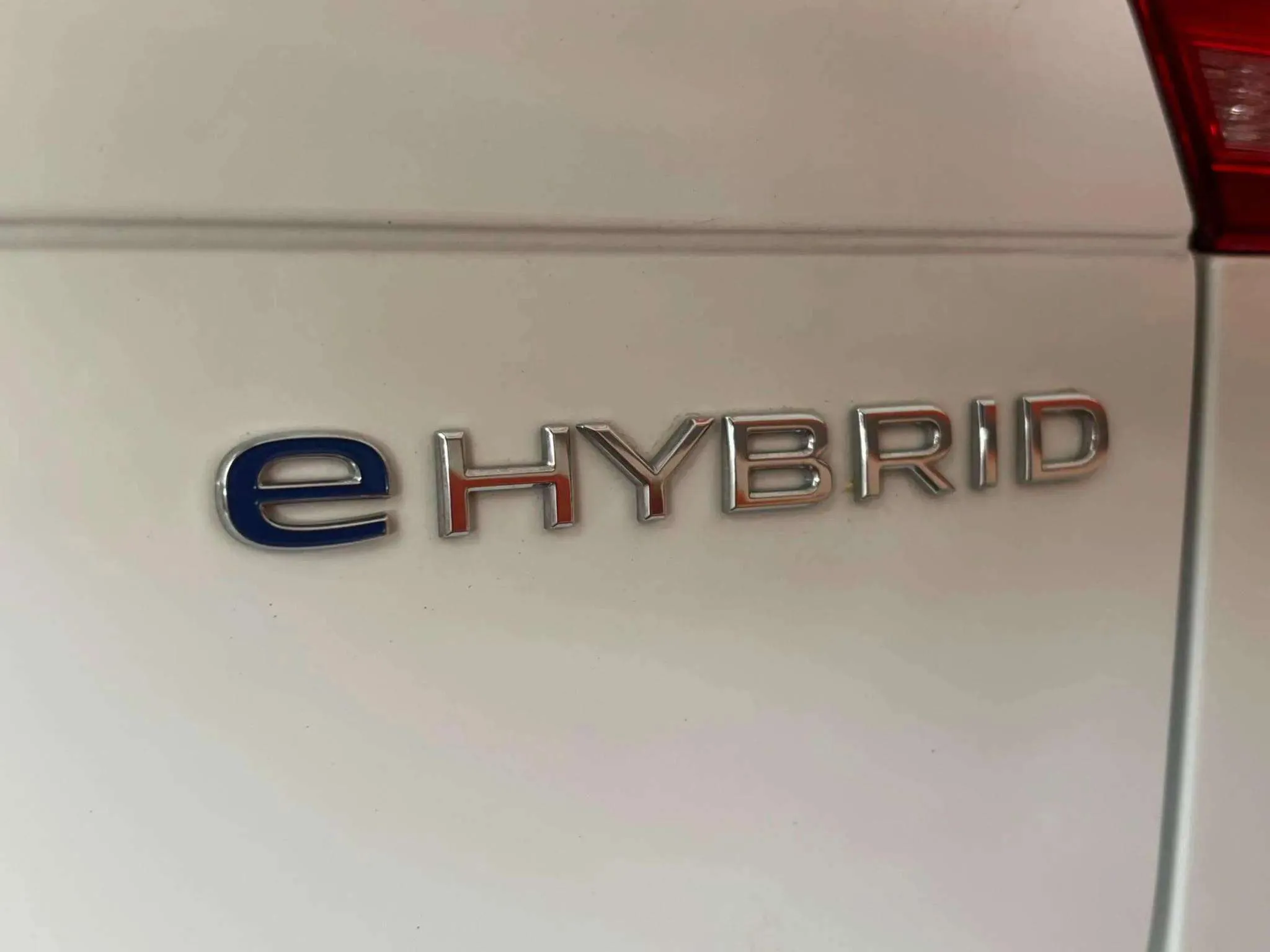Volkswagen Tiguan Life 1.4 TSI eHybrid DSG - foto 9