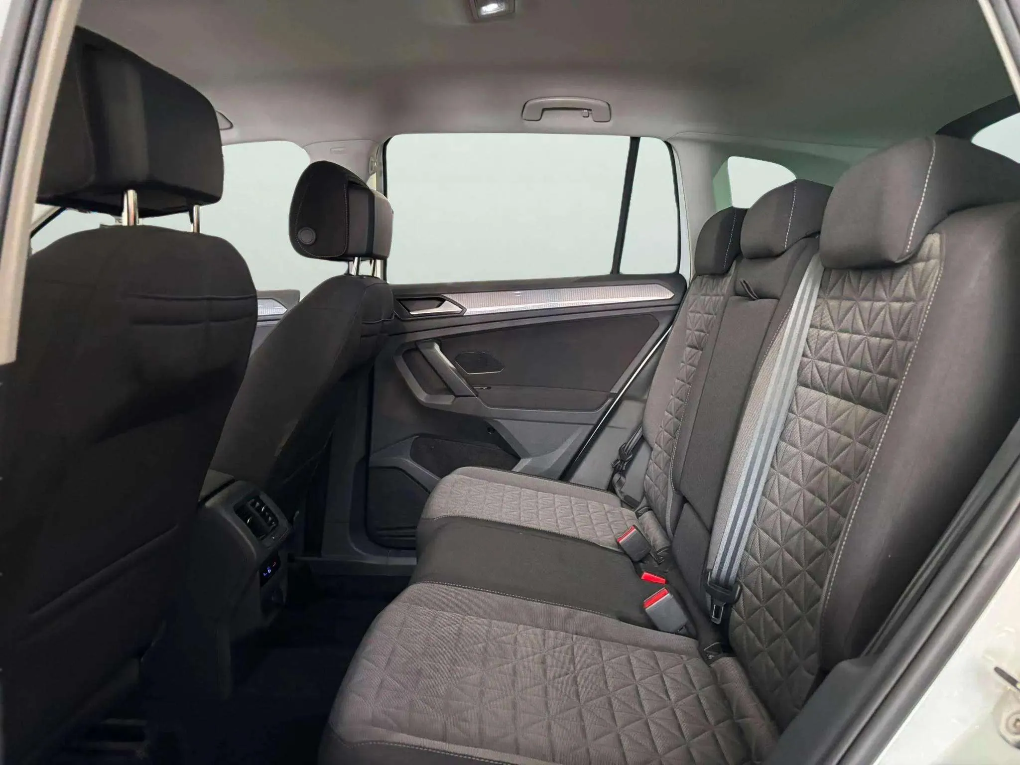 Volkswagen Tiguan Life 1.4 TSI eHybrid DSG - foto 14