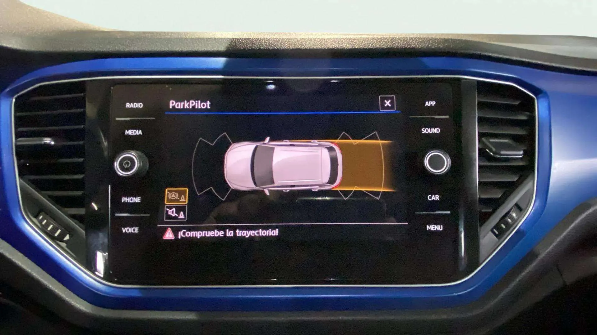 Volkswagen T-Roc Advance 1.0 TSI - foto 21