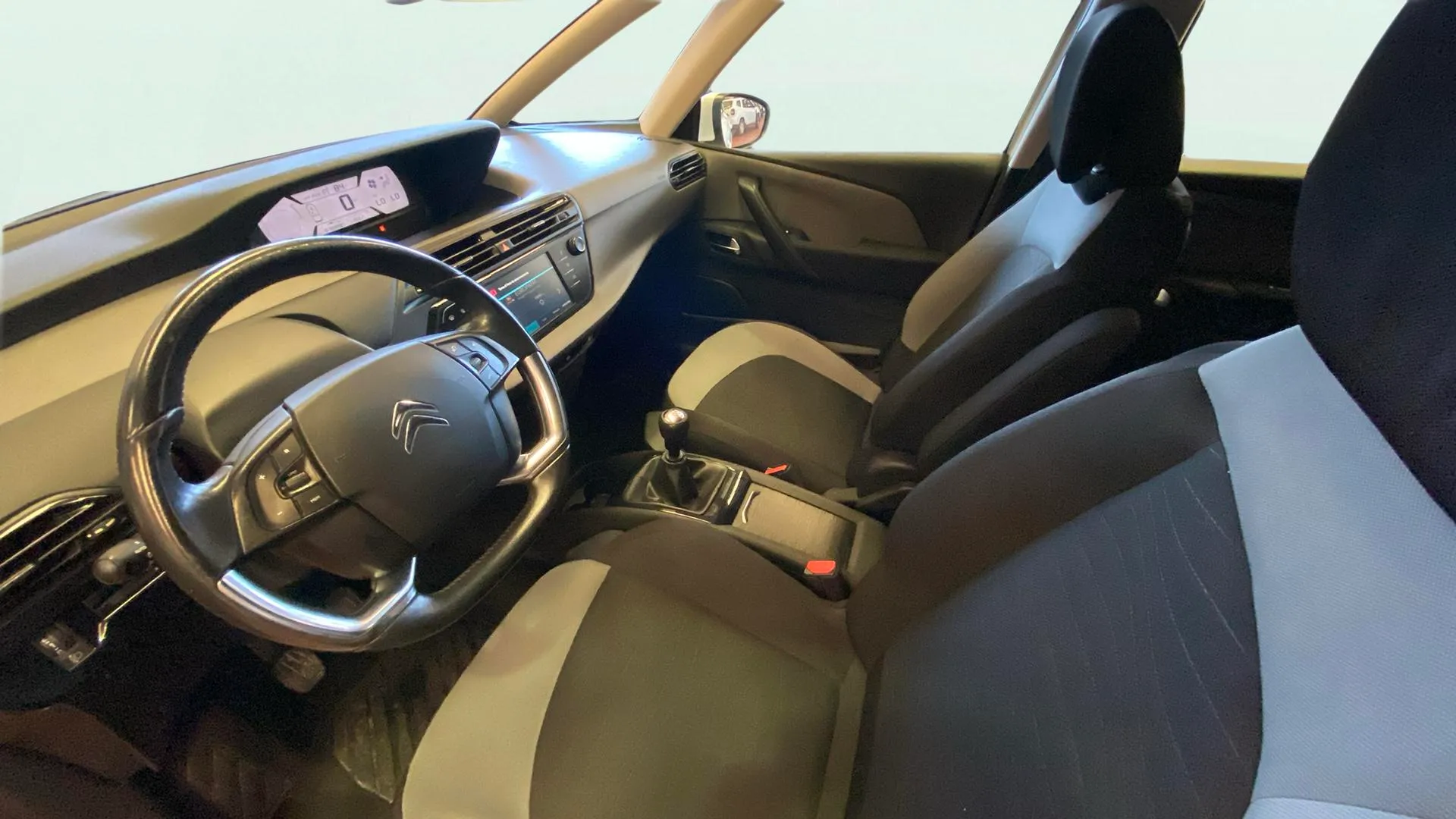 Citroën Grand C4 Picasso PureTech Feel - foto 11