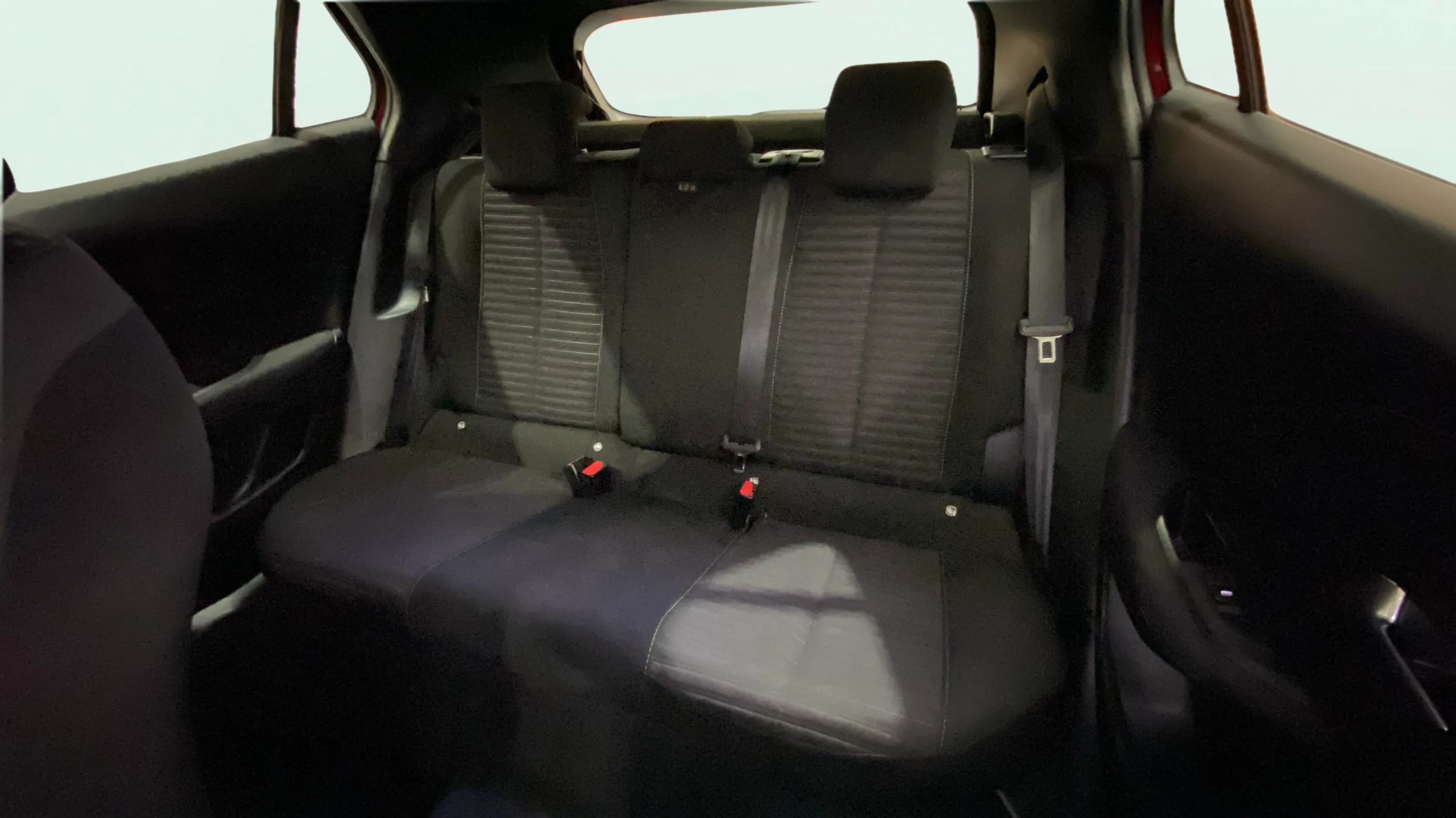 Peugeot 2008 Active Pack PureTech 100 - foto 12