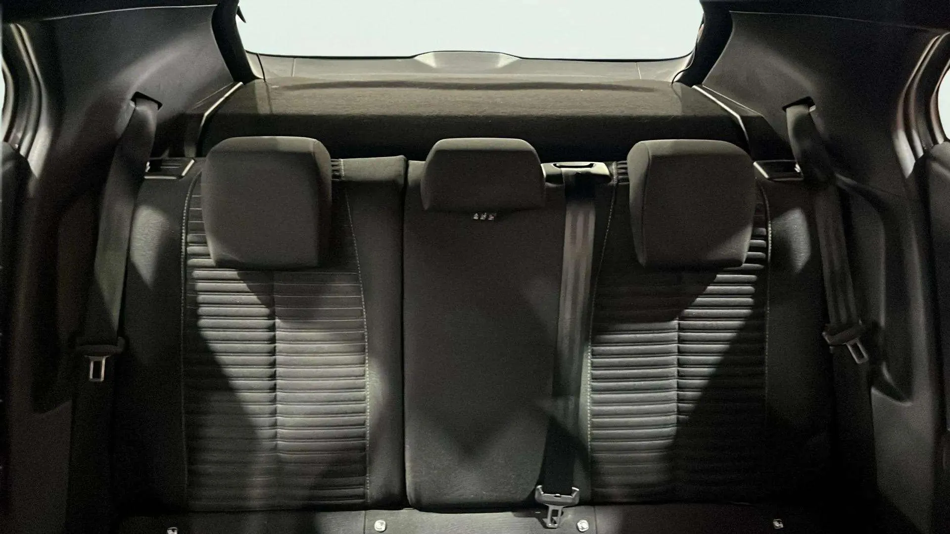 Peugeot 2008 Active Pack PureTech 100 - foto 15