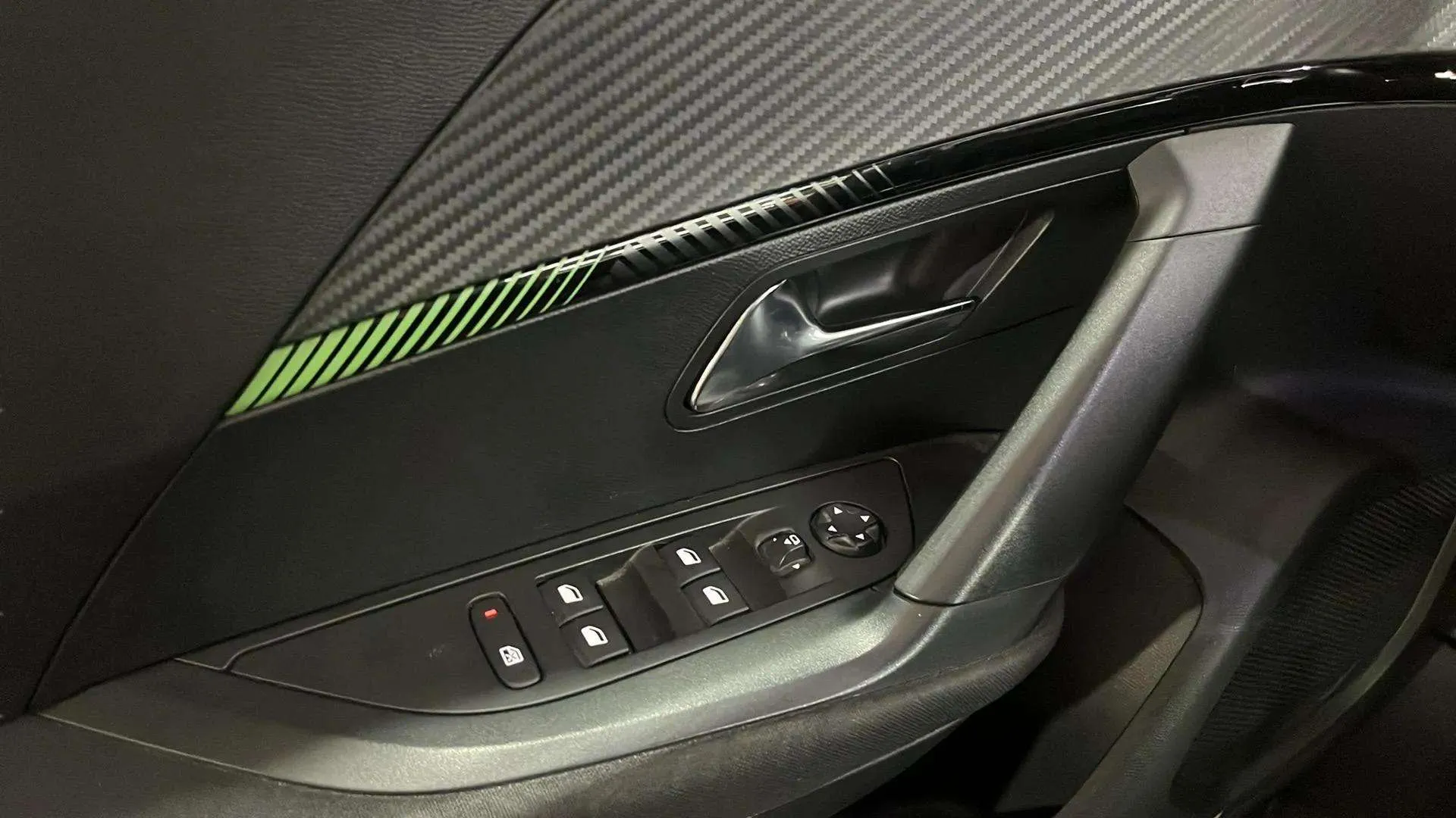 Peugeot 2008 Active Pack PureTech 100 - foto 26