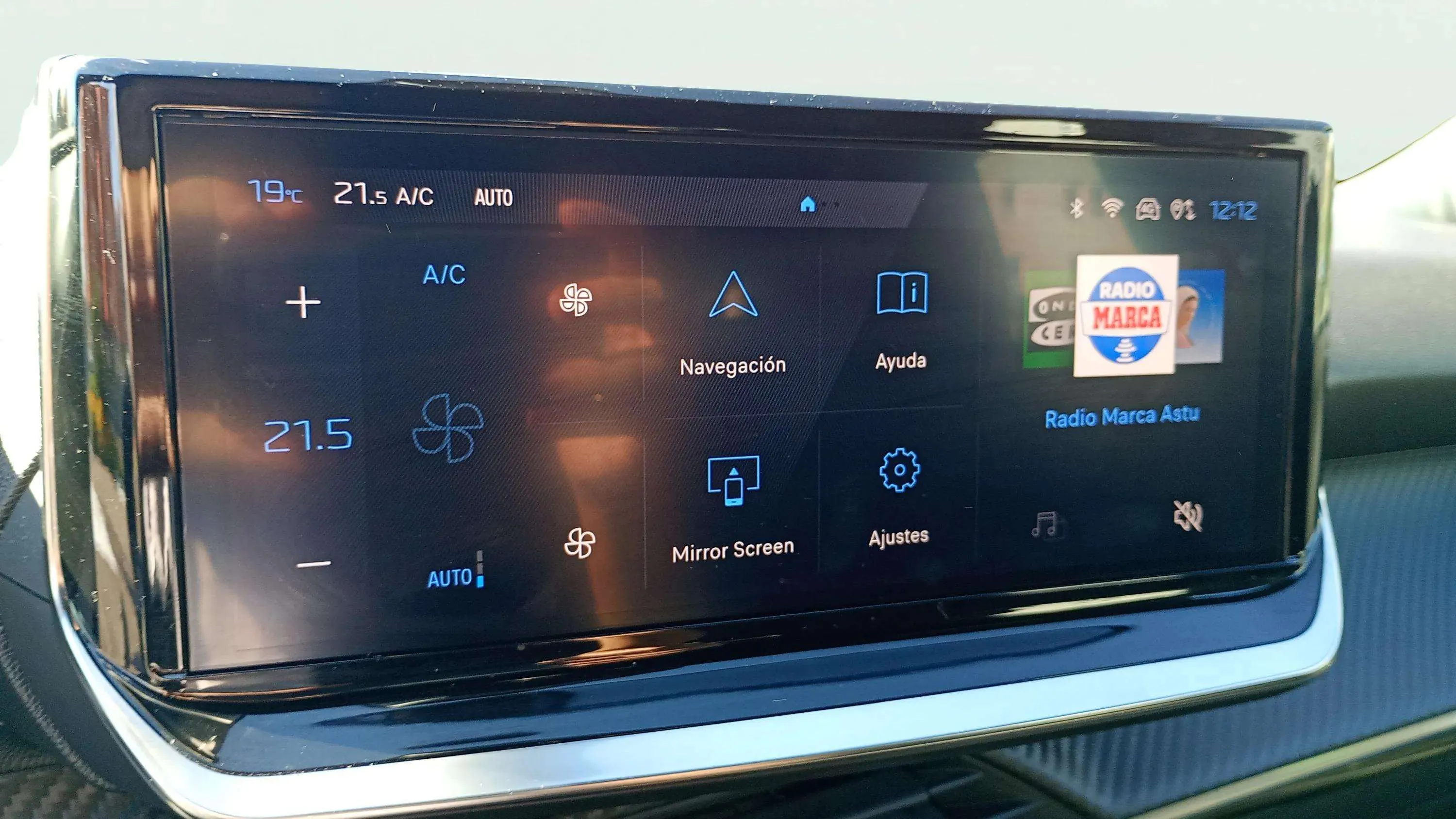 Peugeot 2008 Active Pack PureTech 100 - foto 11