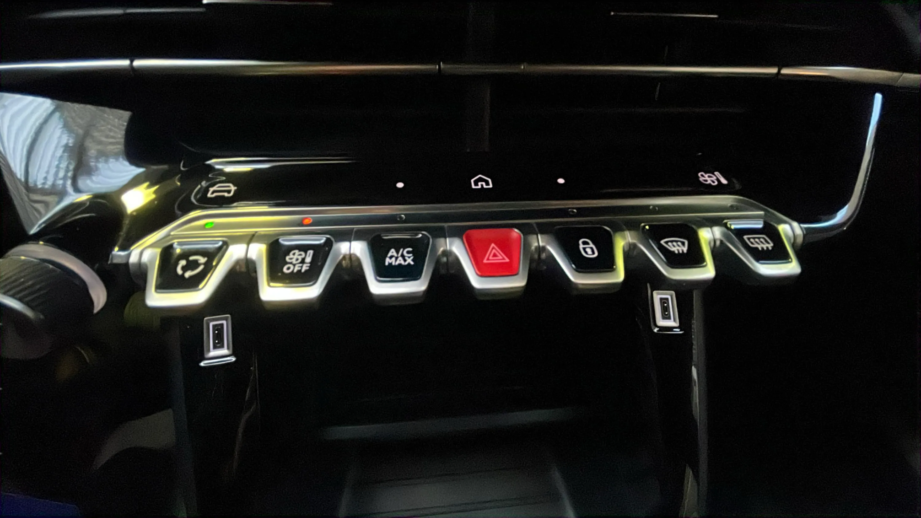 Peugeot 2008 Active PureTech 100 - foto 18