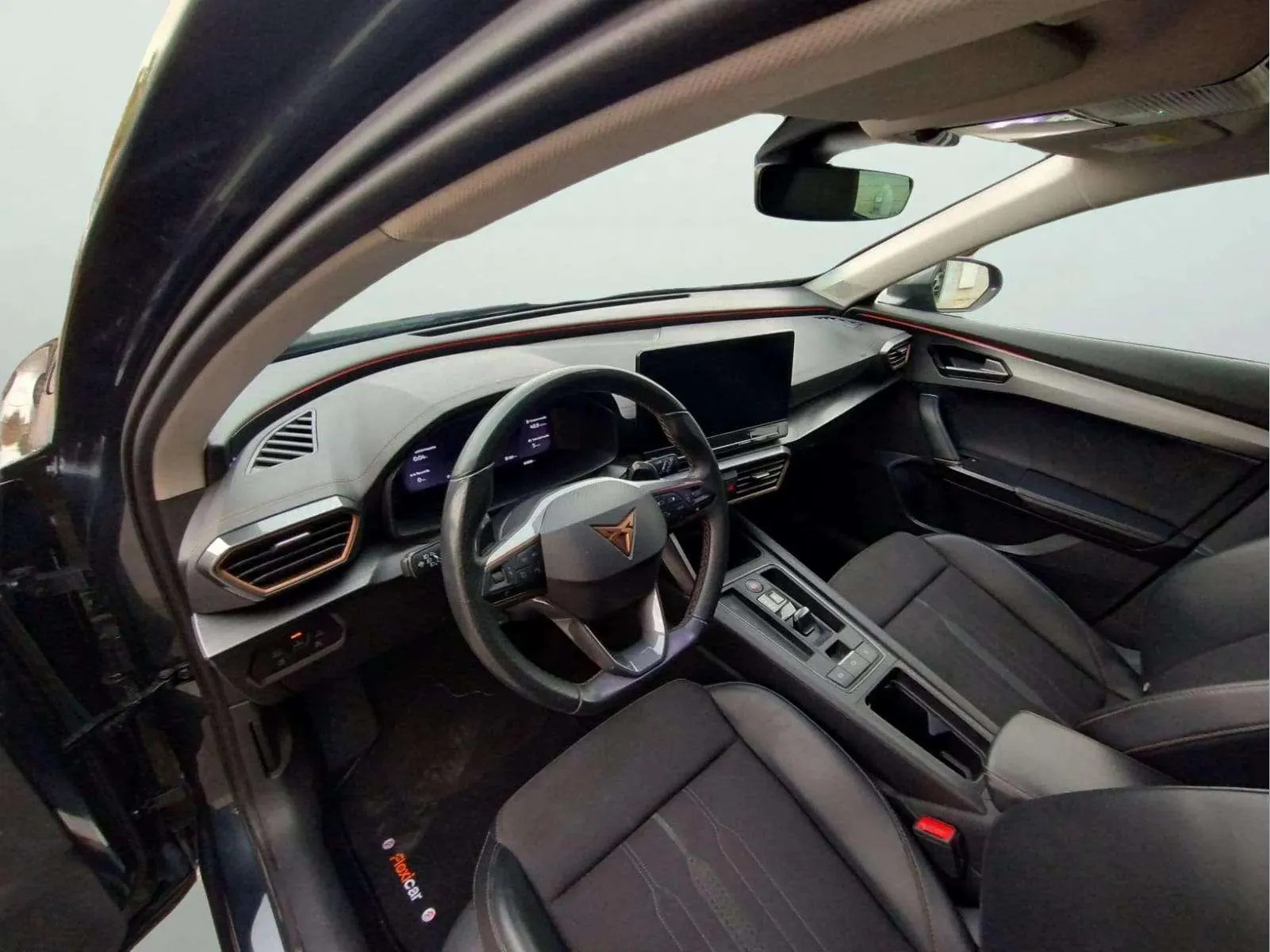 Cupra Formentor 1.5 TSI DSG - foto 6