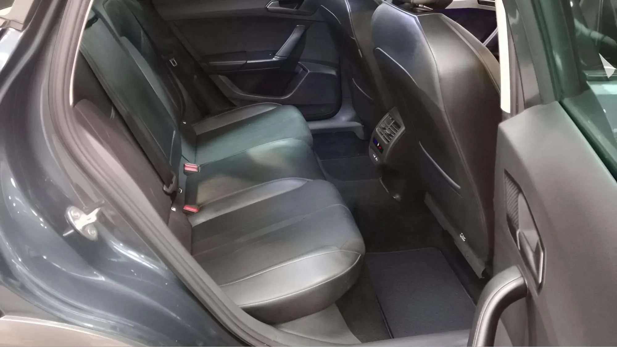 Cupra Formentor 1.5 TSI DSG - foto 9