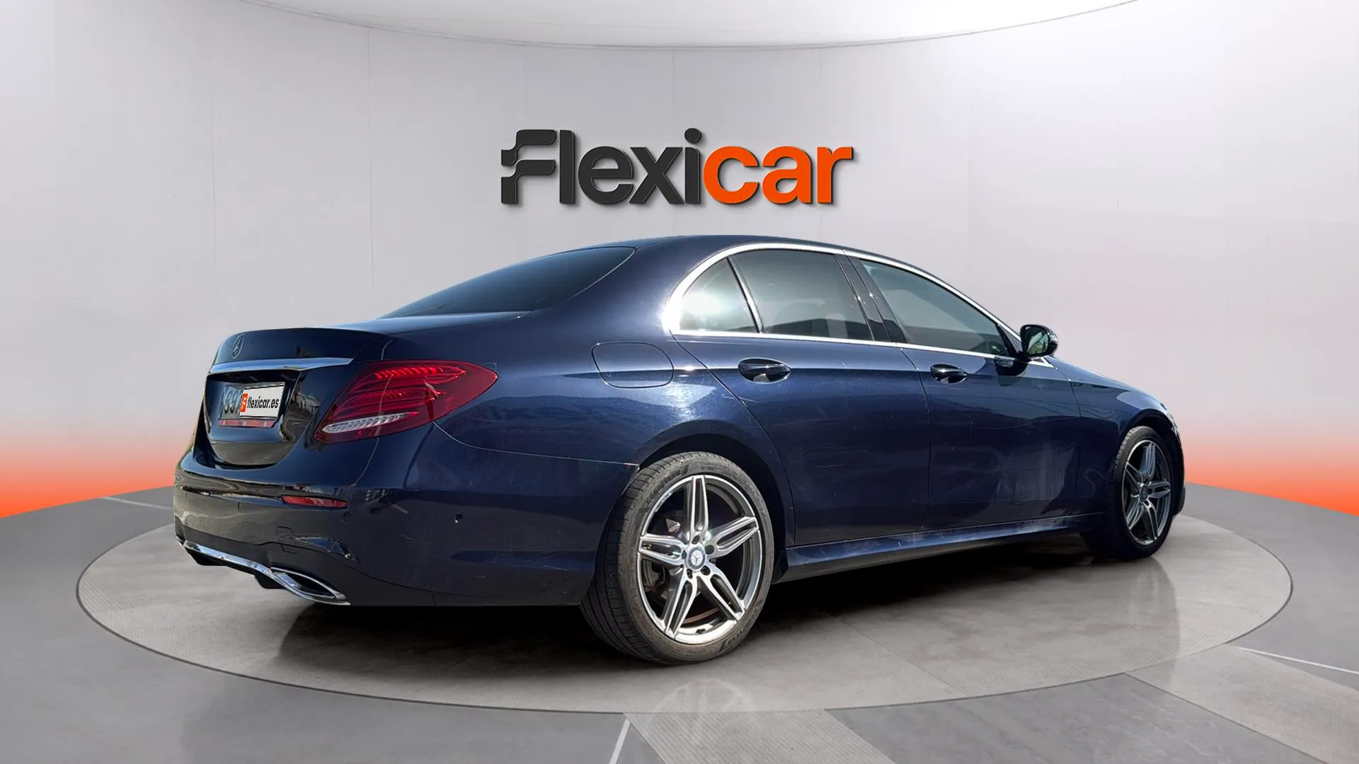 Mercedes-Benz Clase E E 220 d - foto 7
