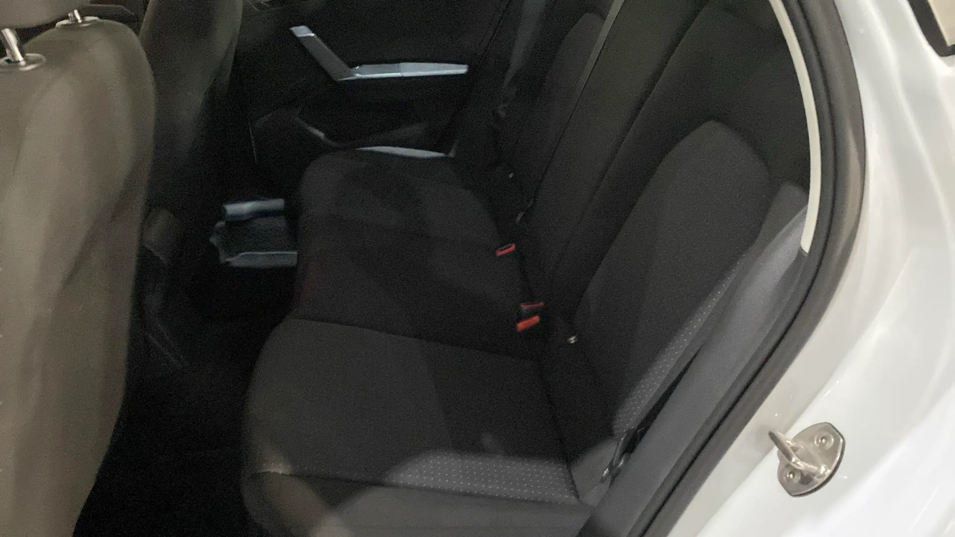 SEAT Arona 1.0 TSI DSG Style XL - foto 13