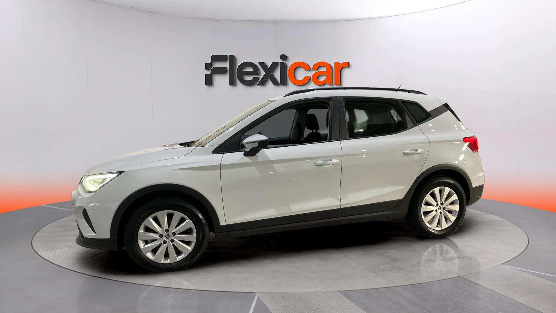 SEAT Arona 1.0 TSI DSG Style XL - foto 5