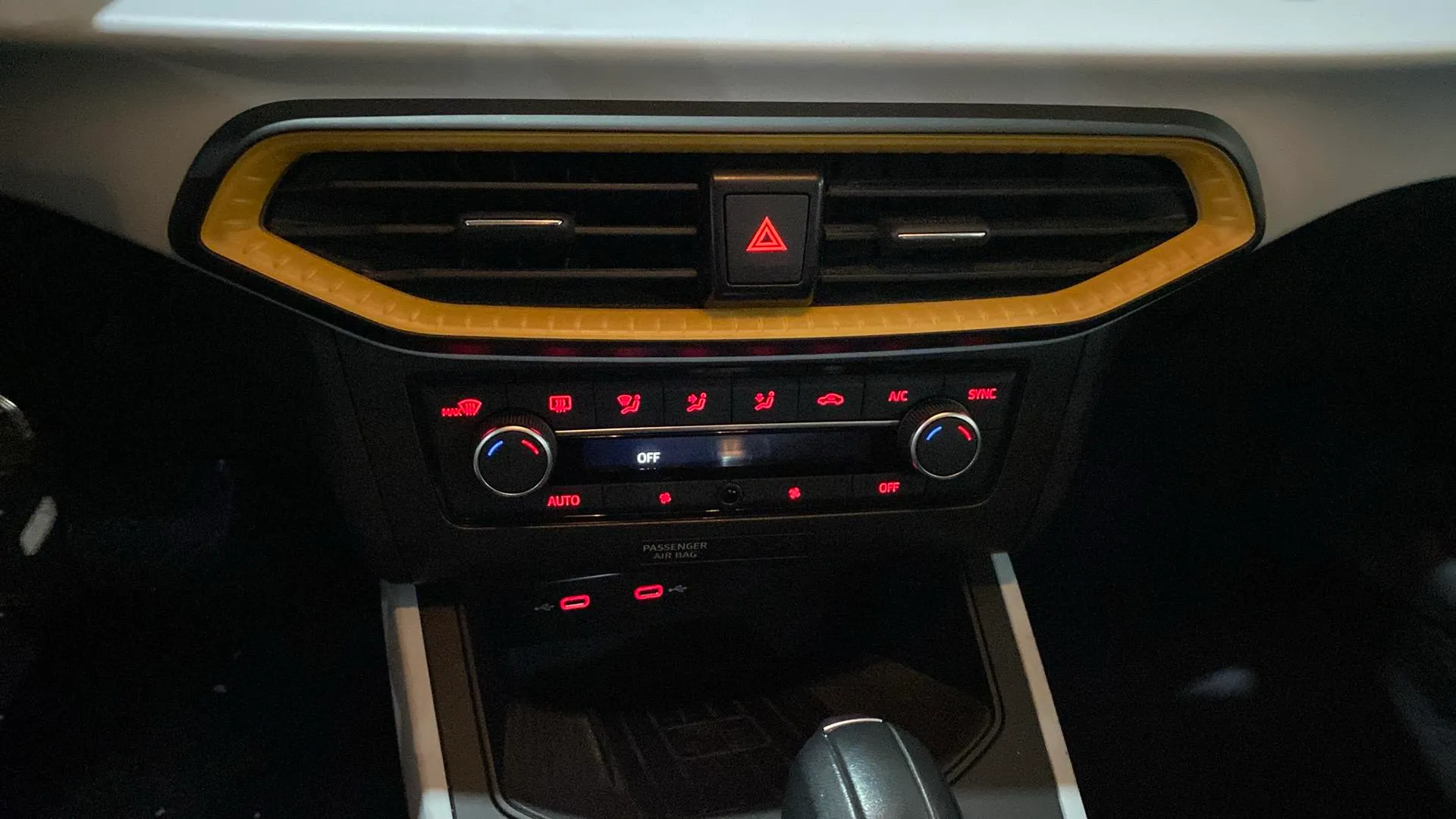 SEAT Arona 1.0 TSI DSG Style XL - foto 16