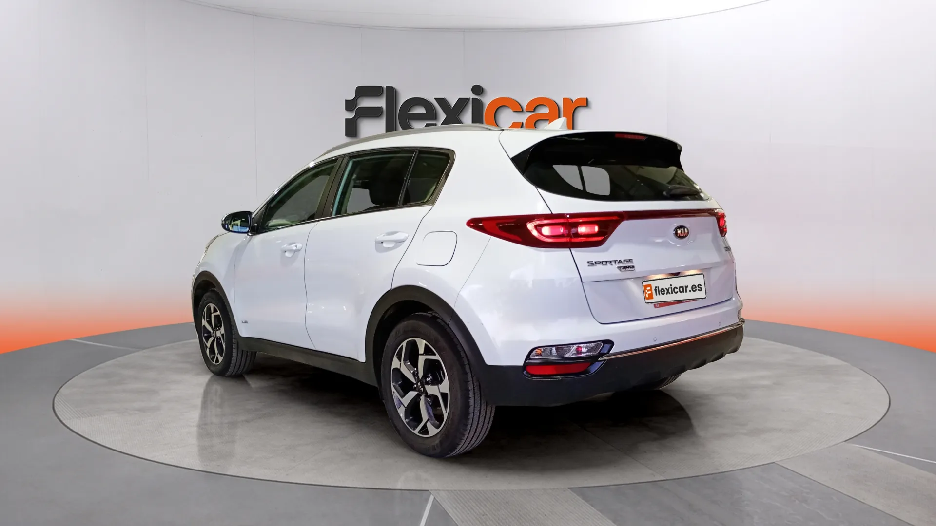Kia Sportage 1.6 MHEV Black Edition 4x2 - foto 8