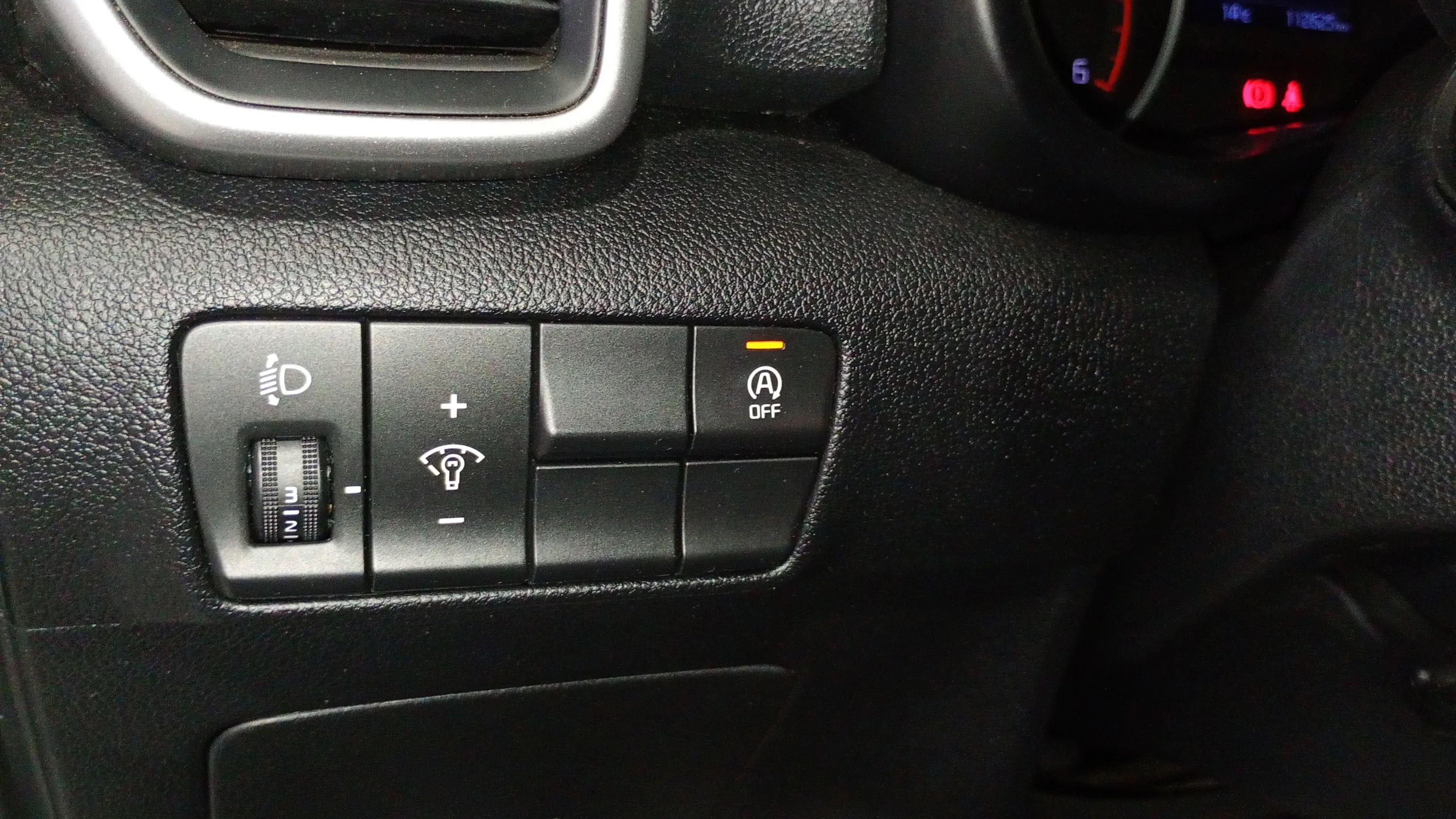 Kia Sportage 1.6 MHEV Black Edition 4x2 - foto 22