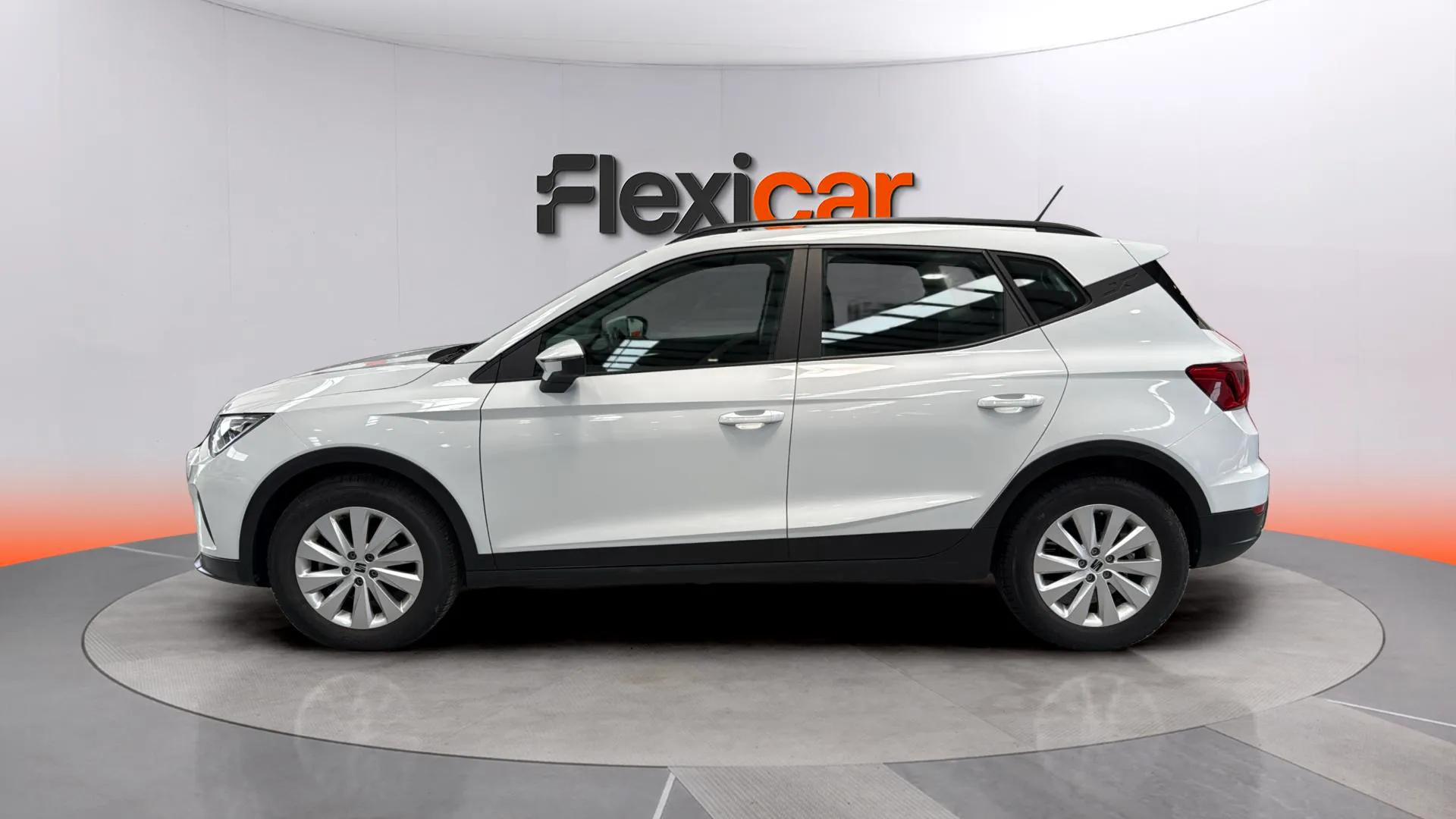 SEAT Arona 1.0 TSI DSG Style XL - foto 4
