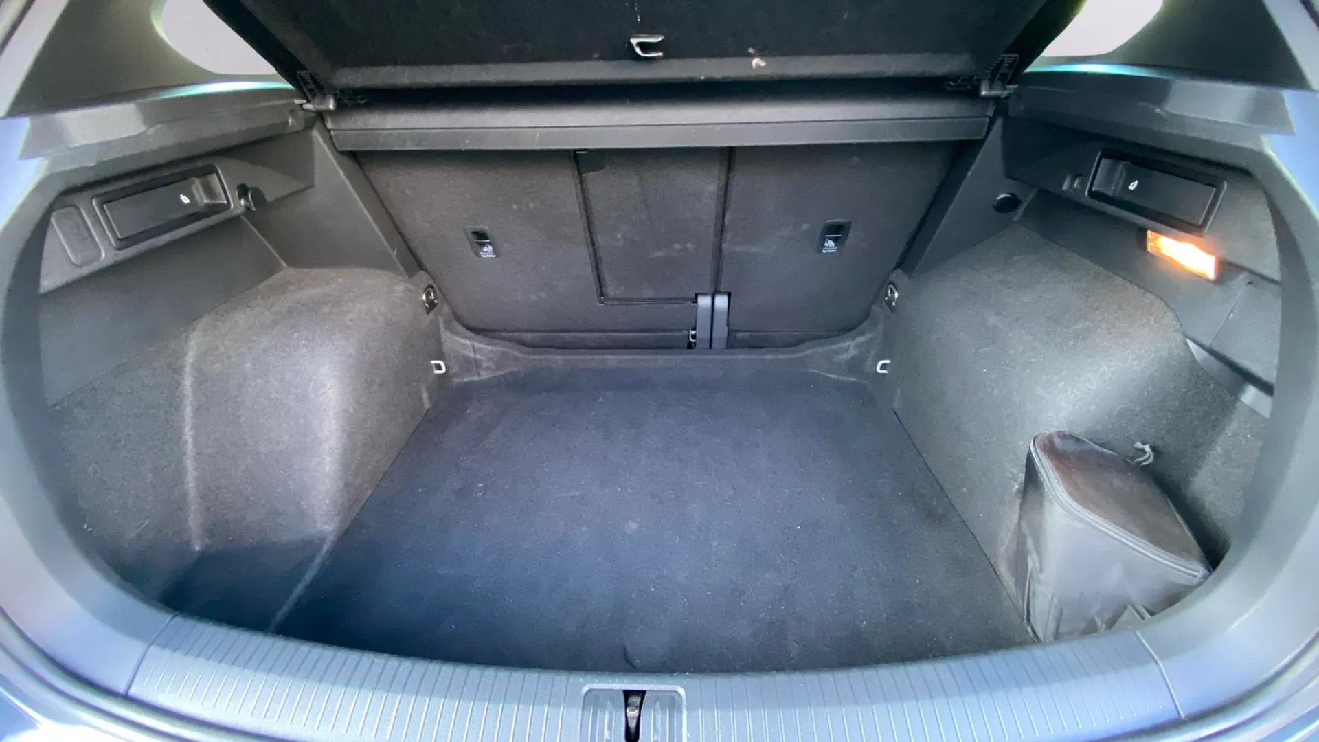 Volkswagen Tiguan Life 2.0 TDI DSG - foto 23