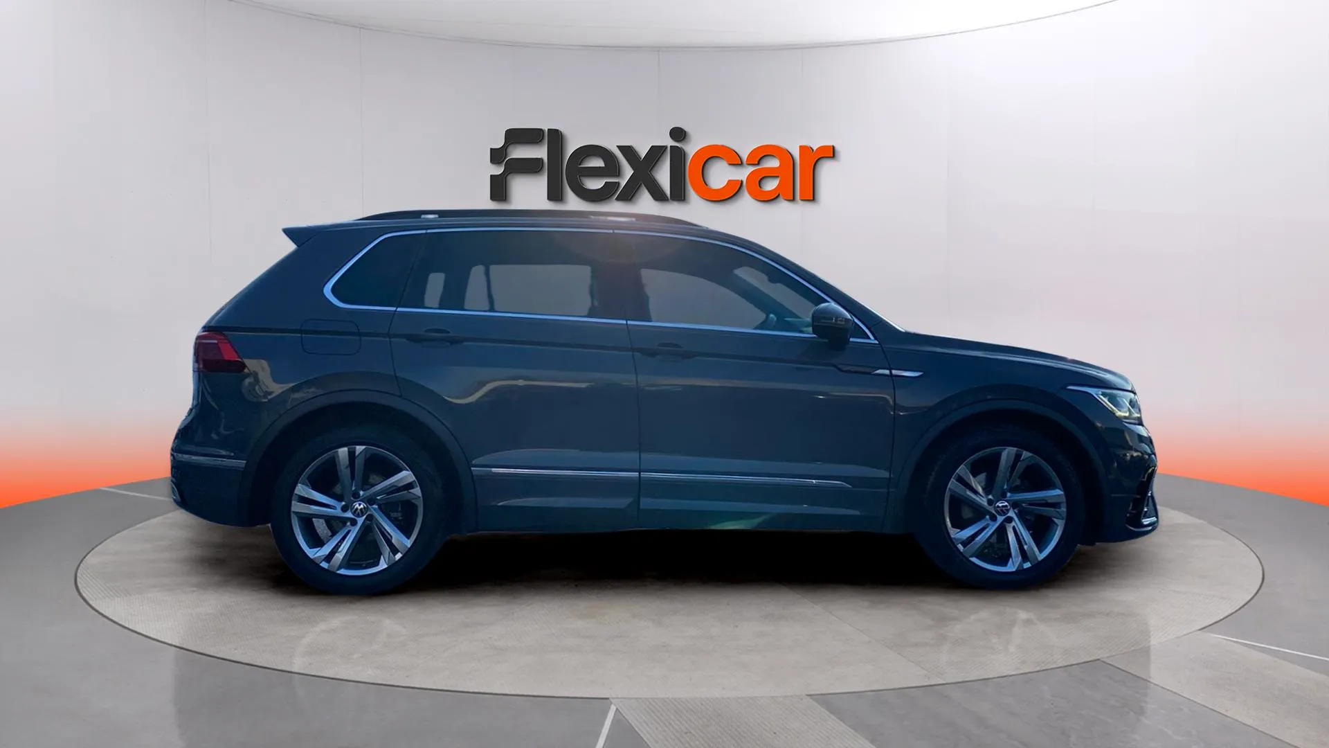 Volkswagen Tiguan Life 2.0 TDI DSG - foto 8