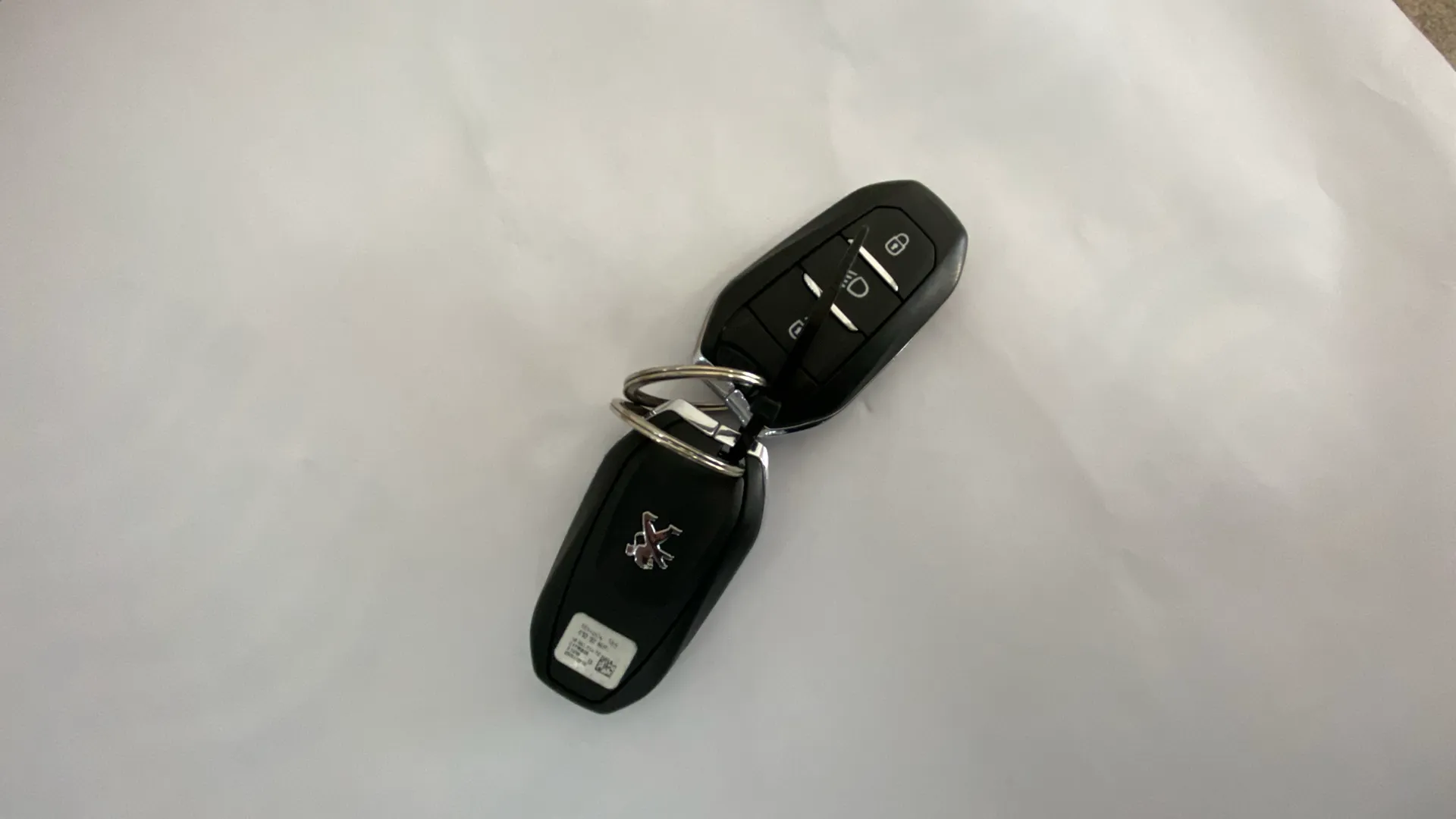 Peugeot 5008 GT 2.0L BlueHDi EAT8 - foto 17
