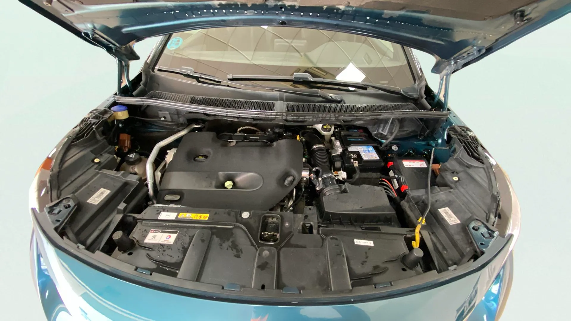 Peugeot 5008 GT 2.0L BlueHDi EAT8 - foto 15